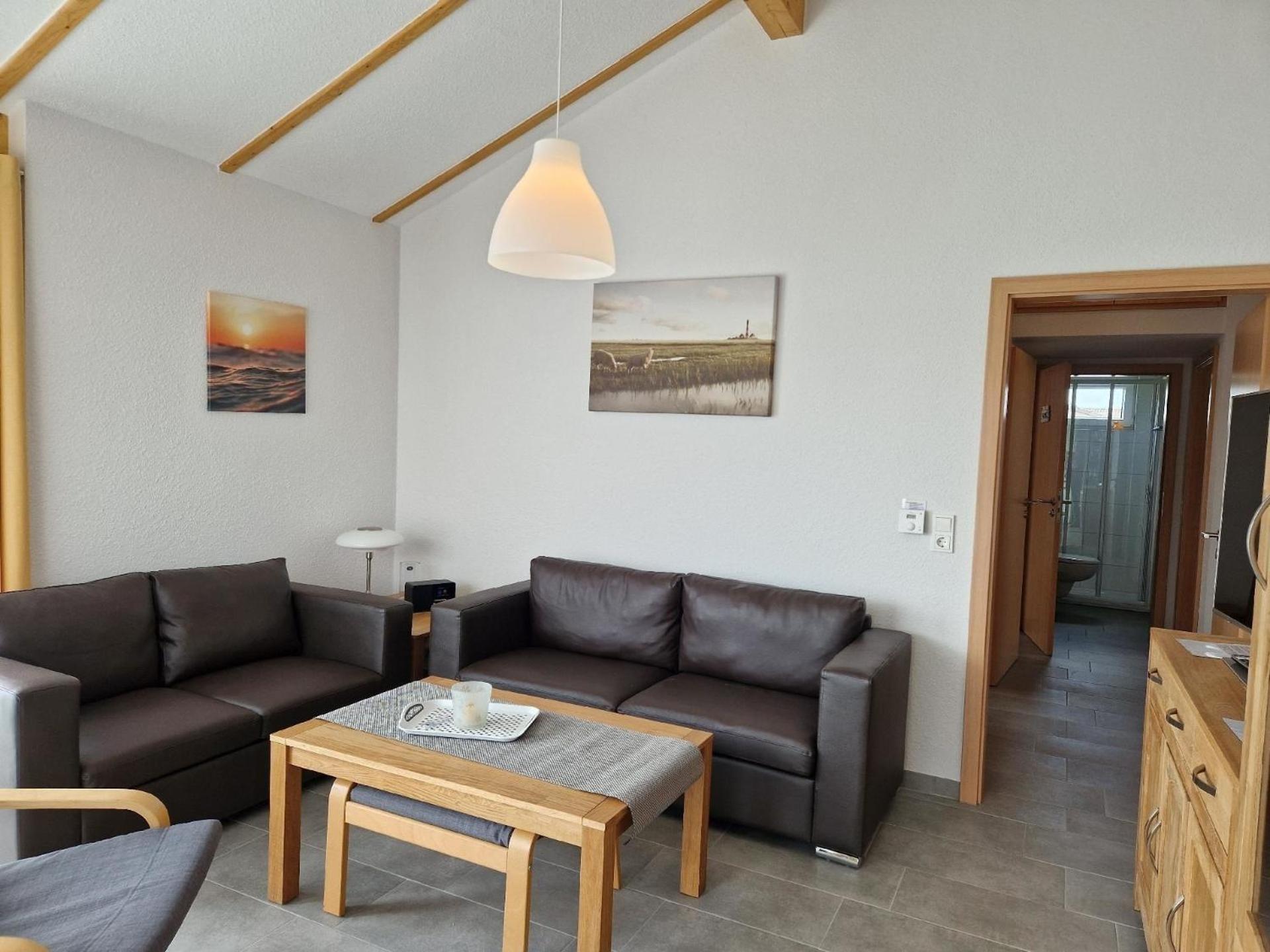 G 8 freistehendes Ferienhaus mit Gartenhaus und Waschmaschine
