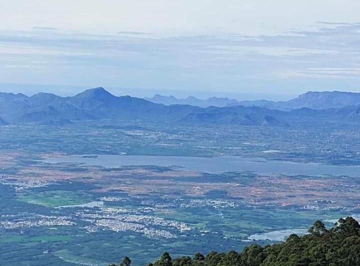 Praveen Woodhouse and Homestay Kodaikanal Vattakanal