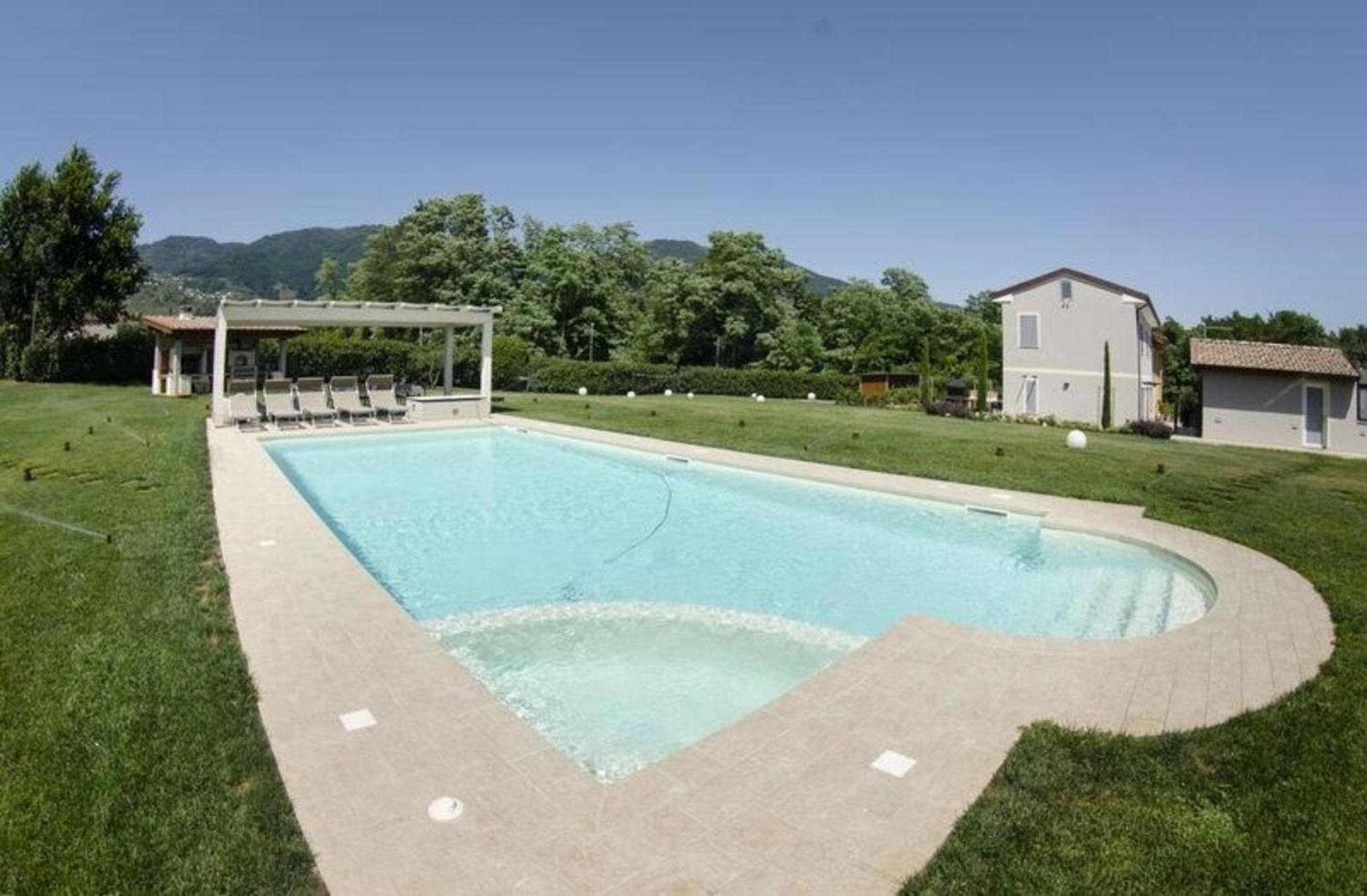Ferienwohnung für 8 Personen ca 90 qm in Capannori, Toskana Provinz Lucca view 4