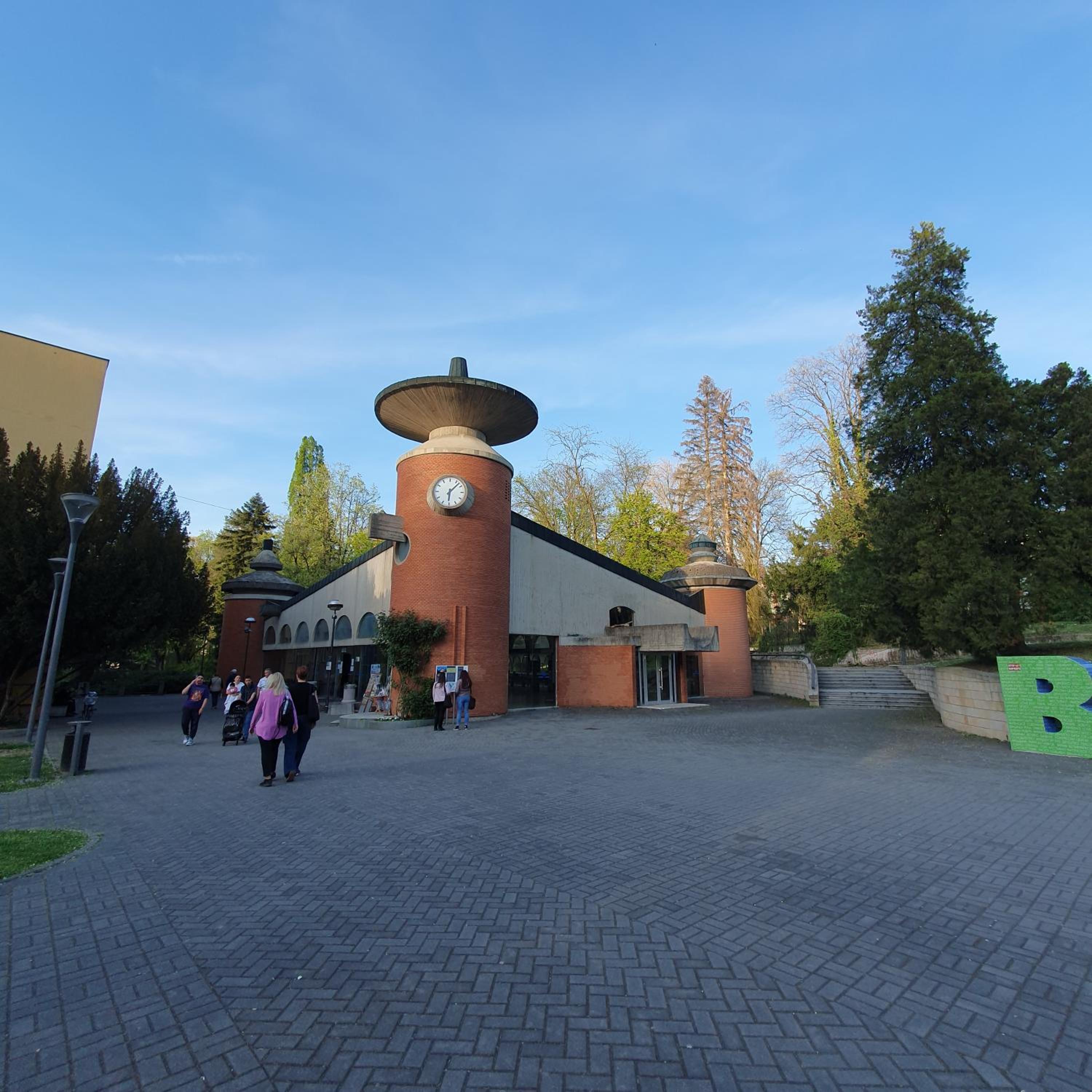 Photo 17