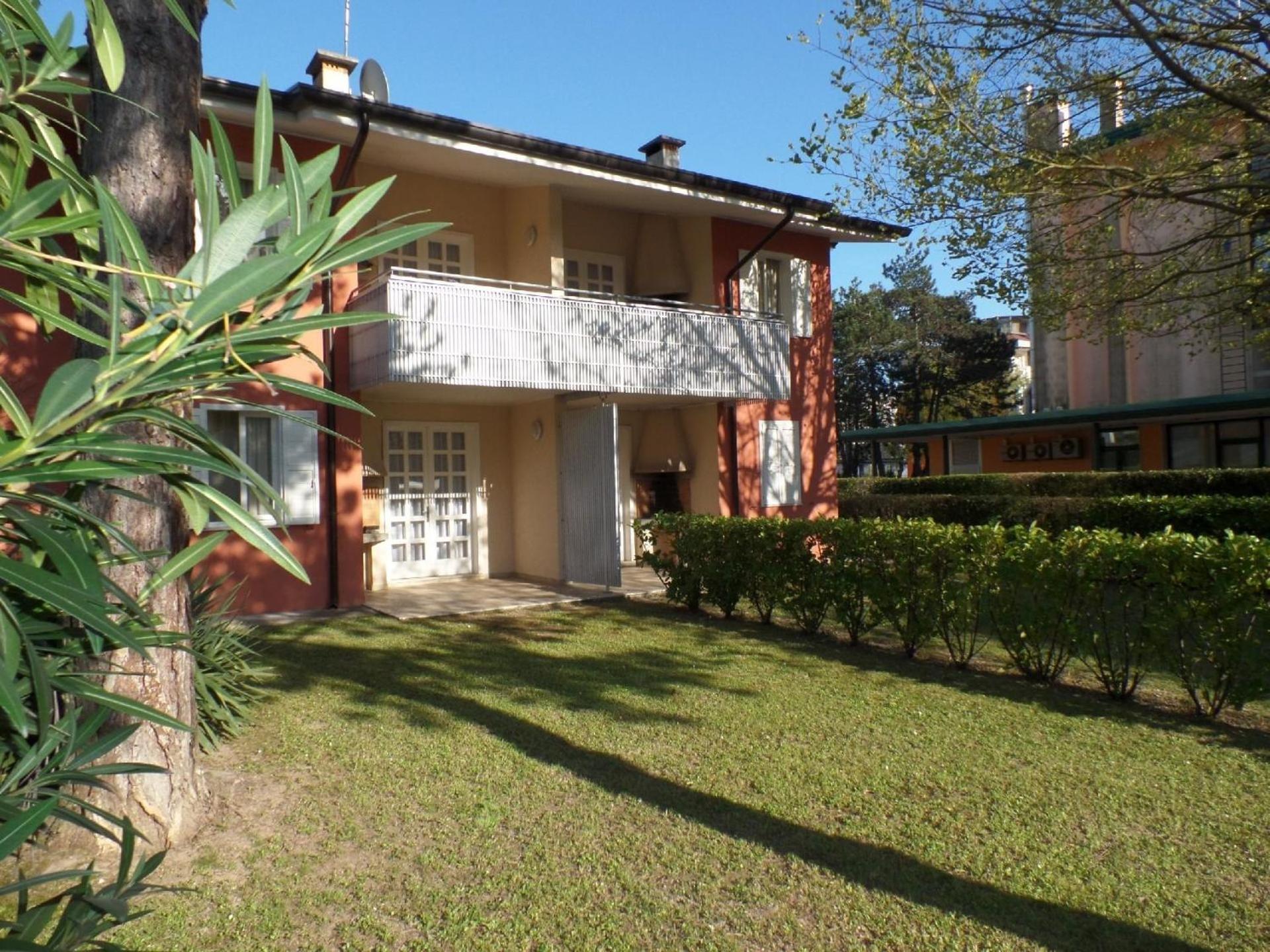 Ferienwohnung für 5 Personen ca 42 qm in Bibione, Adriaküste Italien Bibione und Umgebung - b63063 view 2