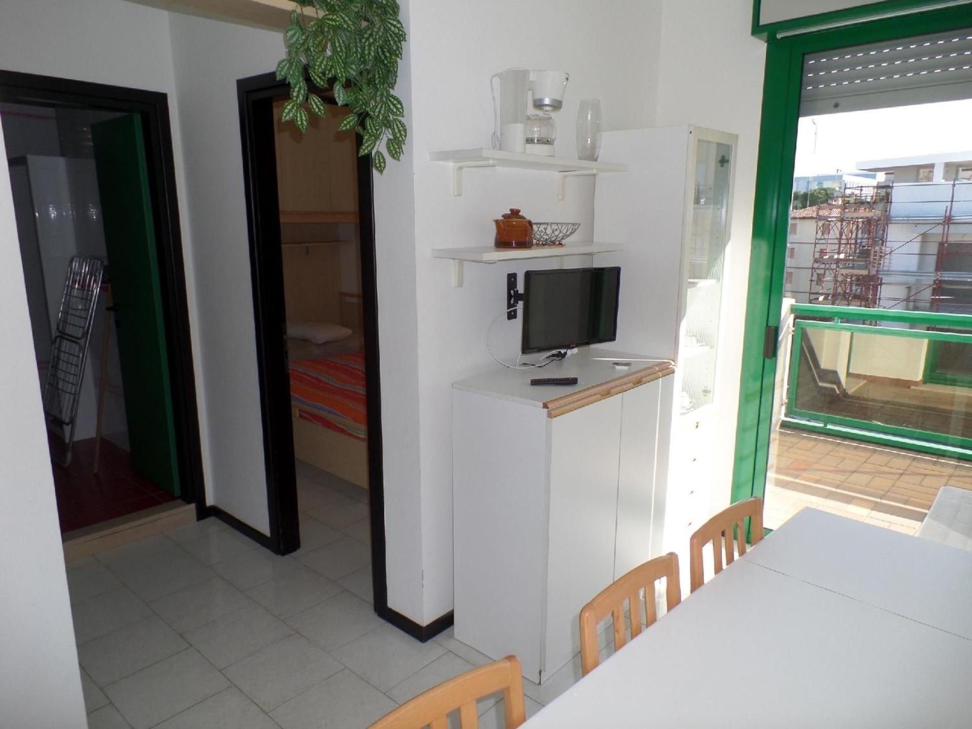 Ferienwohnung für 7 Personen ca 50 qm in Bibione, Adriaküste Italien Bibione und Umgebung view 3