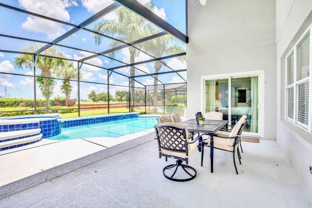 Fantastic 5BR Home Pool Theater