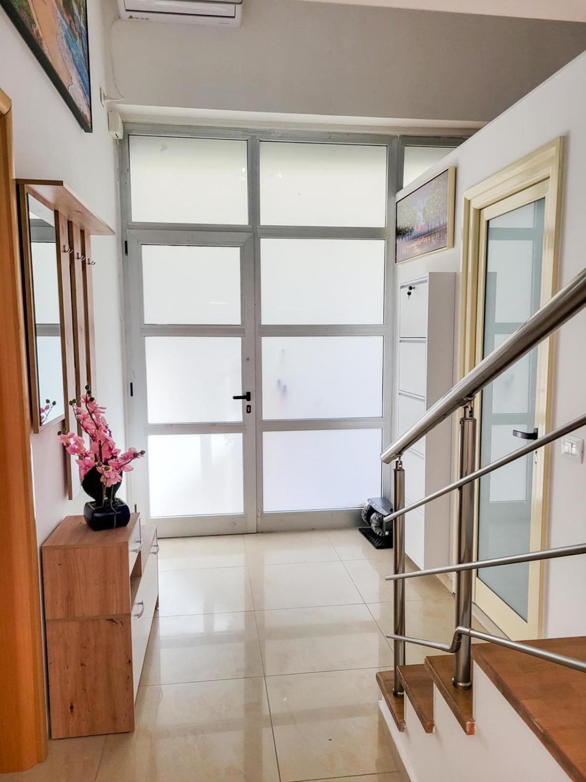 Bel Mare Apartment 1