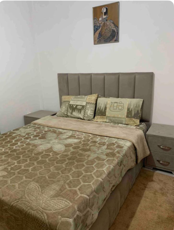 Lovely 3-bedroom apartment with Mountain View view 4
