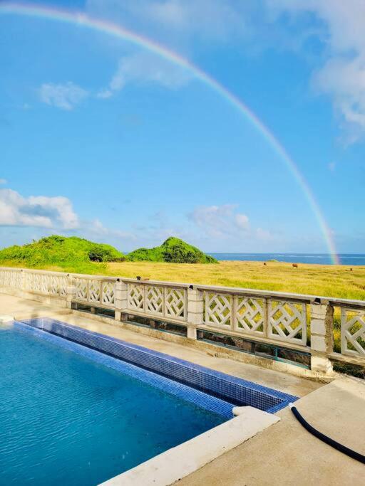 Serenity by the Sea: Ocean Front Villa with Pool