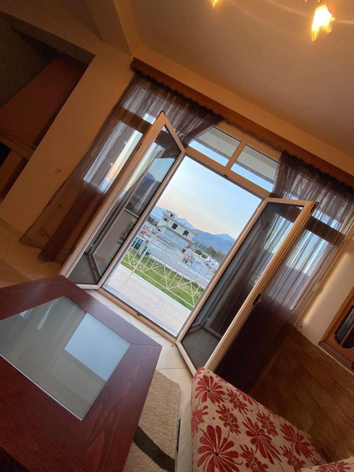 Villa Lediana en Delvinë