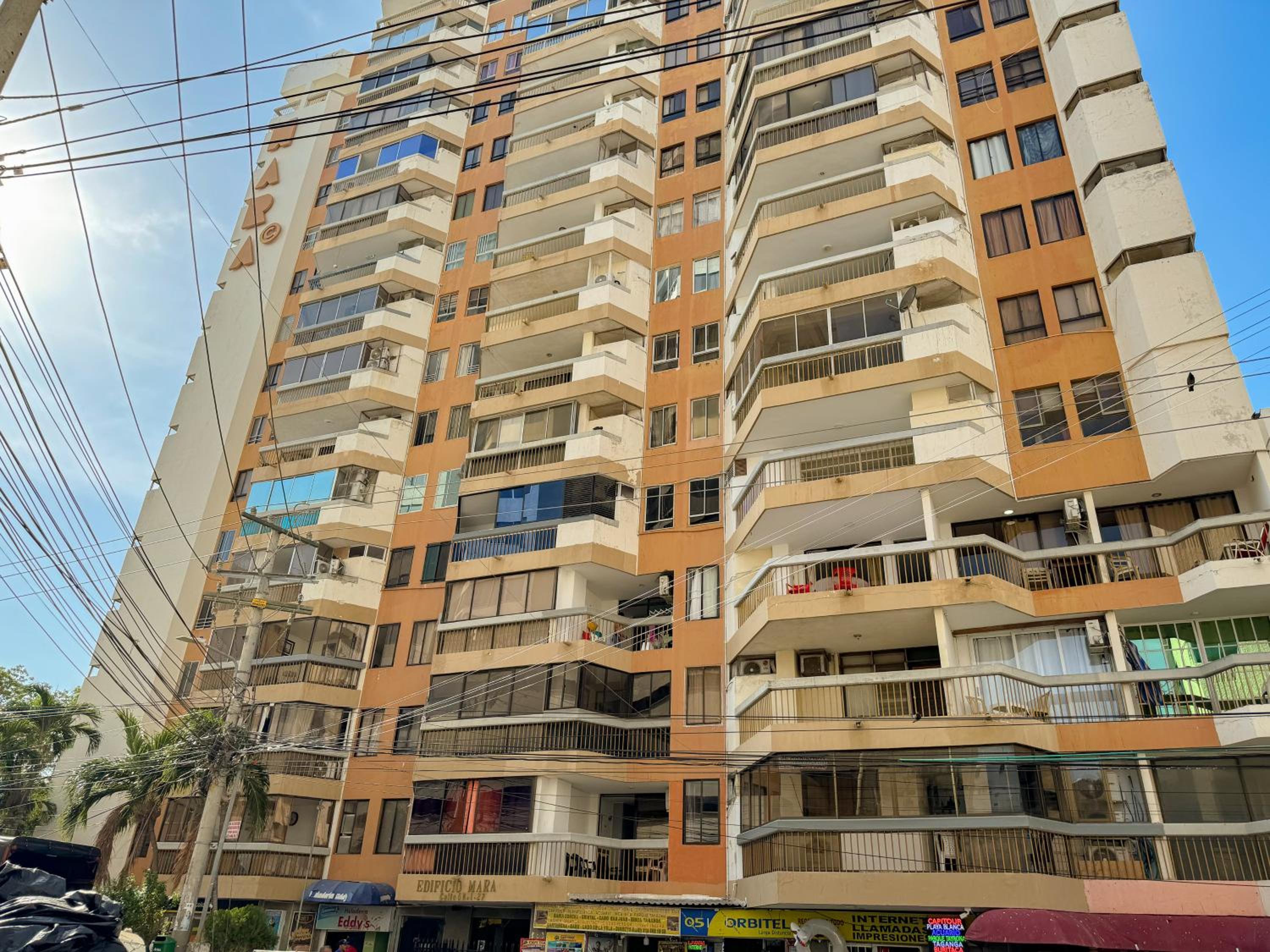 Apartamentos MARA Rodadero cerca a la playa - Bedviajes