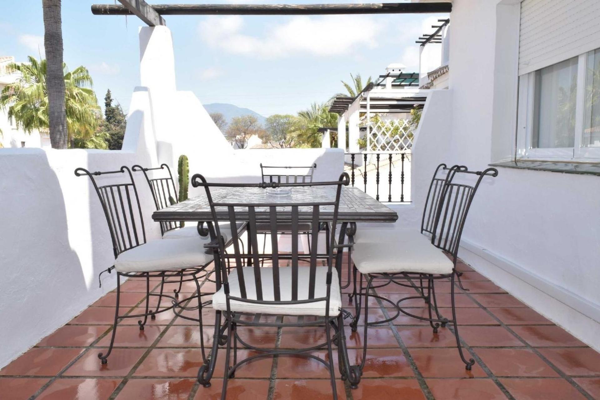 Marbella Vacations - Ferienwohnung fur 4 Personen ca 113 qm in Nueva Andalucia, Andalusien Costa del Sol - Property Image 1