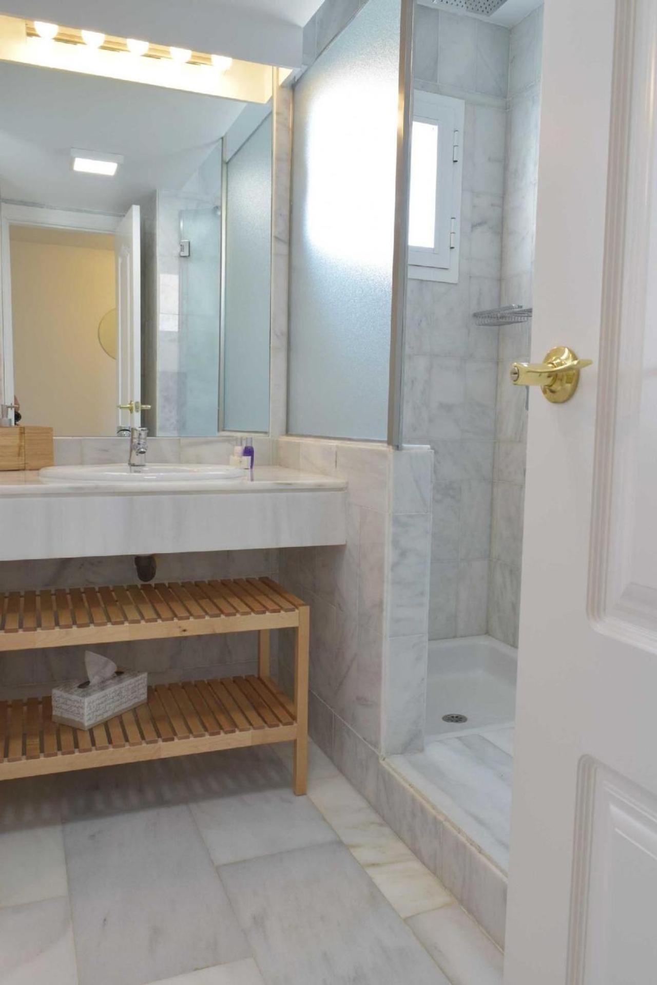 Marbella Vacations - Ferienwohnung fur 4 Personen ca 113 qm in Nueva Andalucia, Andalusien Costa del Sol - Property Image 10