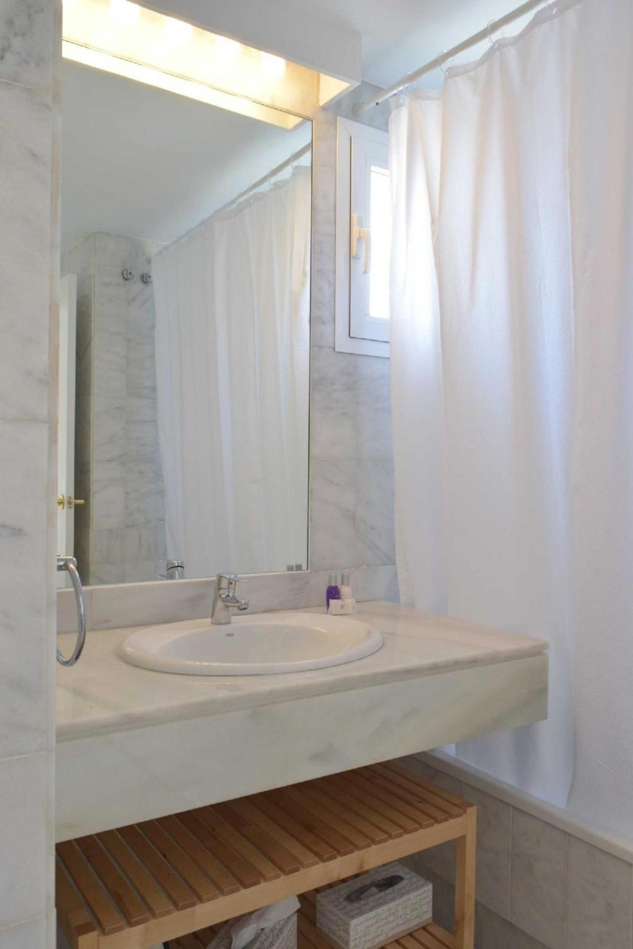 Marbella Vacations - Ferienwohnung fur 4 Personen ca 113 qm in Nueva Andalucia, Andalusien Costa del Sol - Property Image 9