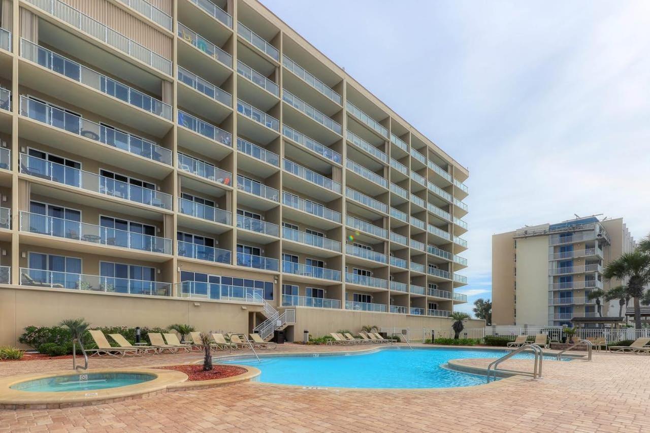 Sterling Sands Condominiums