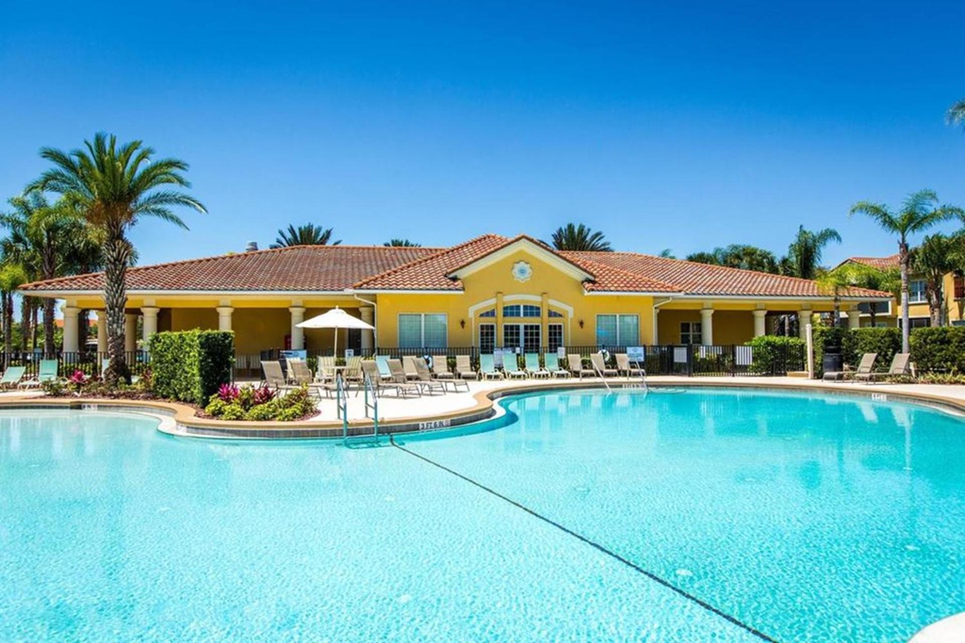 Quiet Disney Condo w/ Balcony ~ 2 Miles to Disney World!
