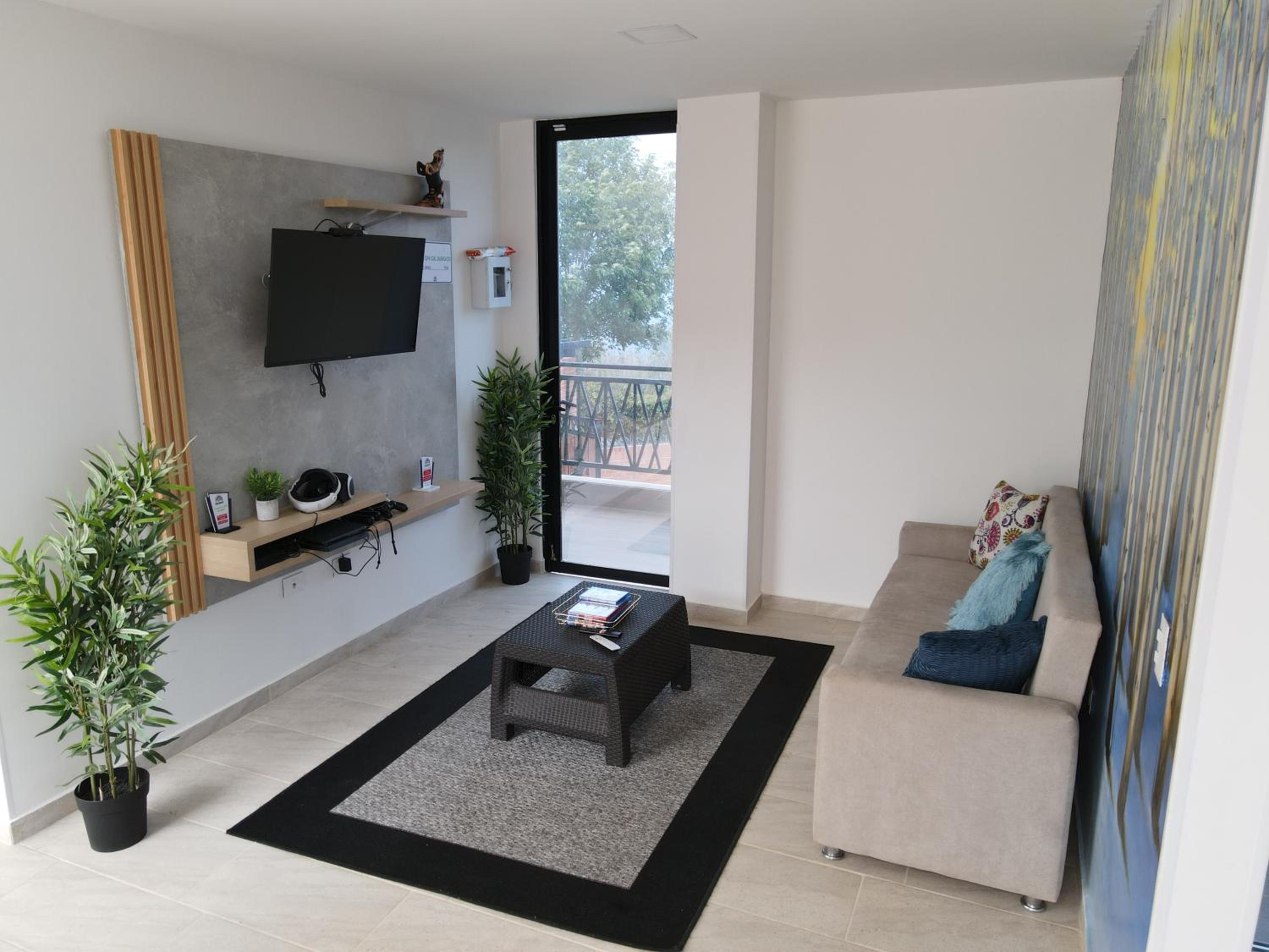 Mansion de lujo en la mesa de los santos