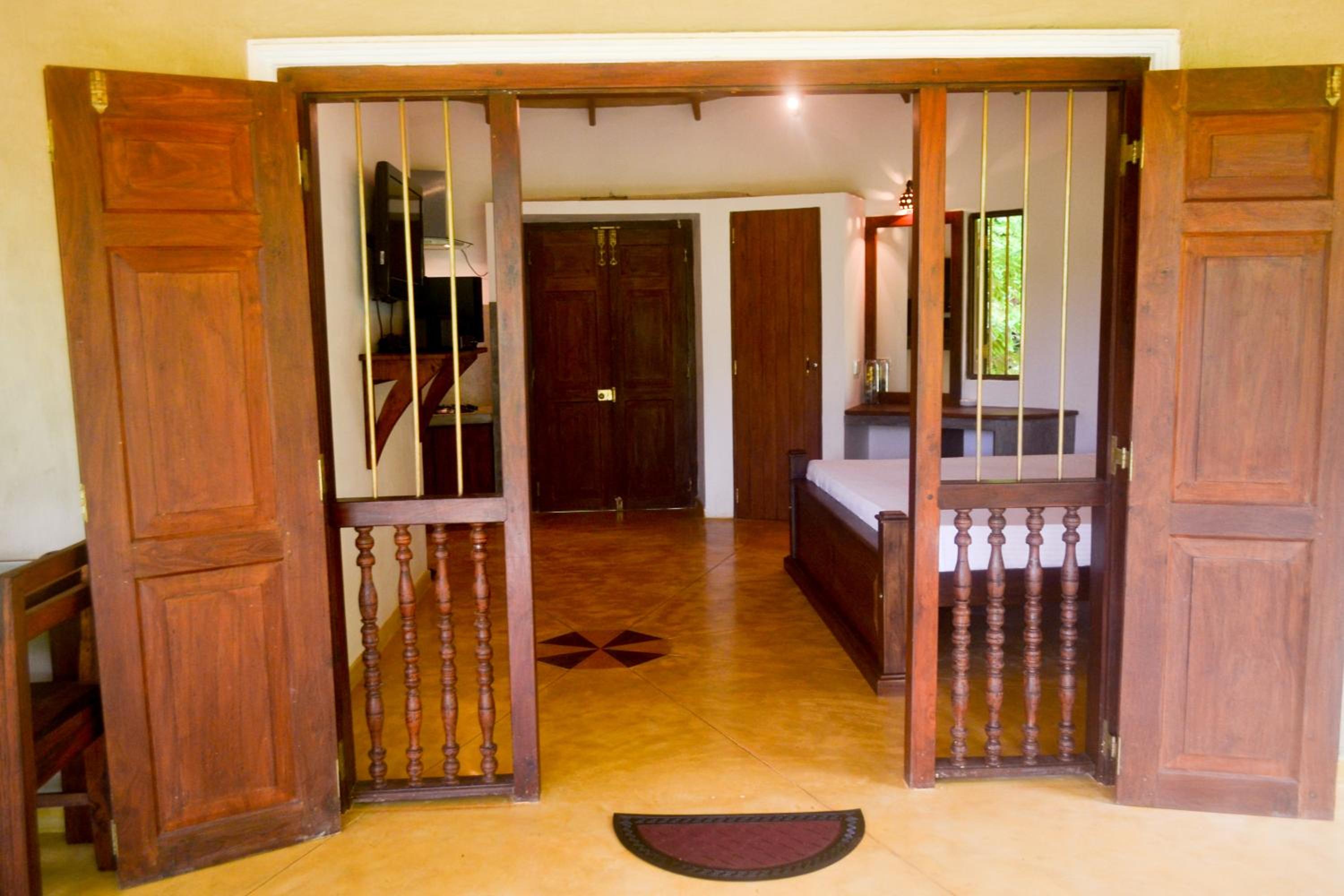 Guruwaththa Eco Lodge