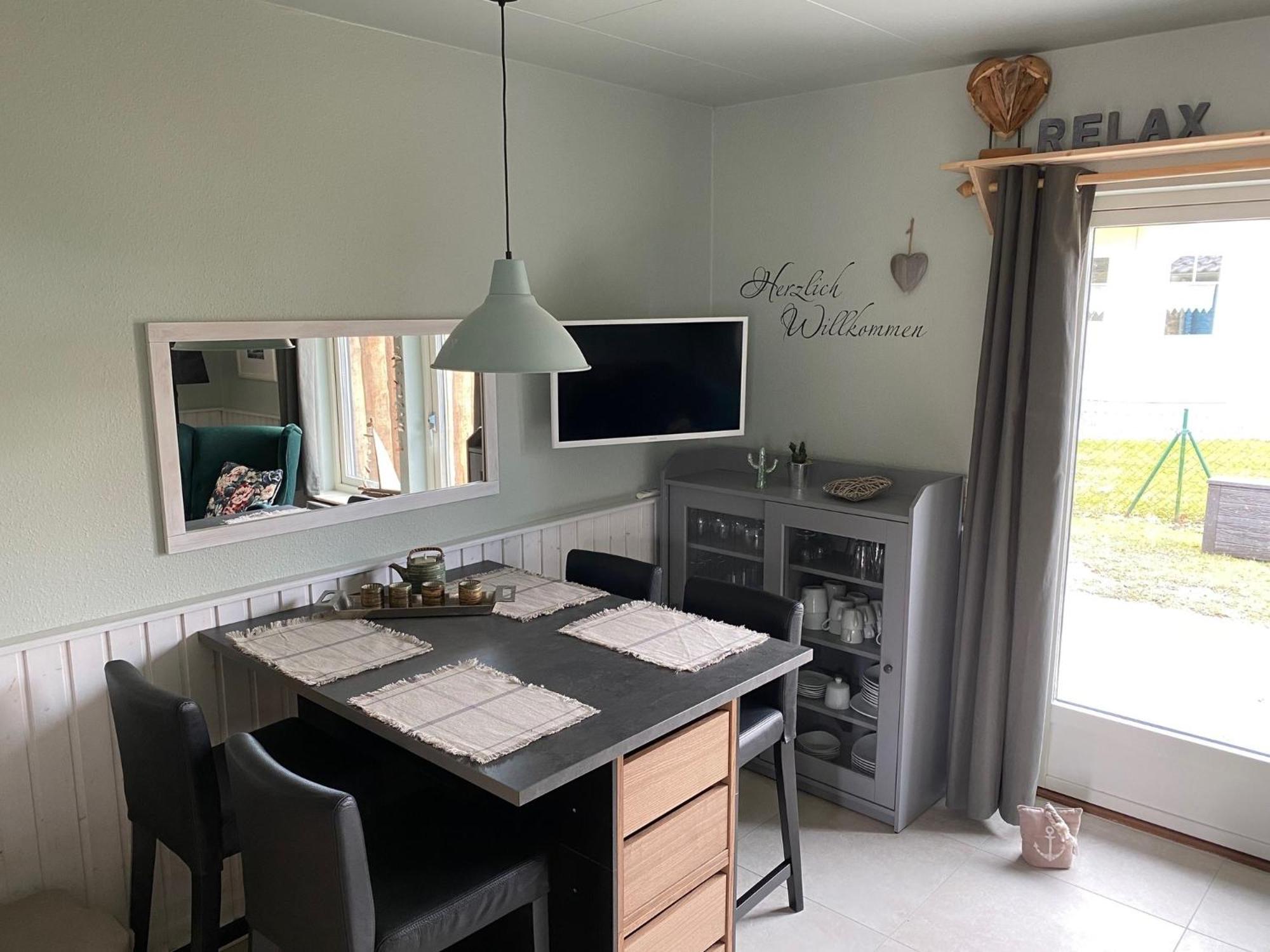 Ferienhaus mit Sauna b en Zingst