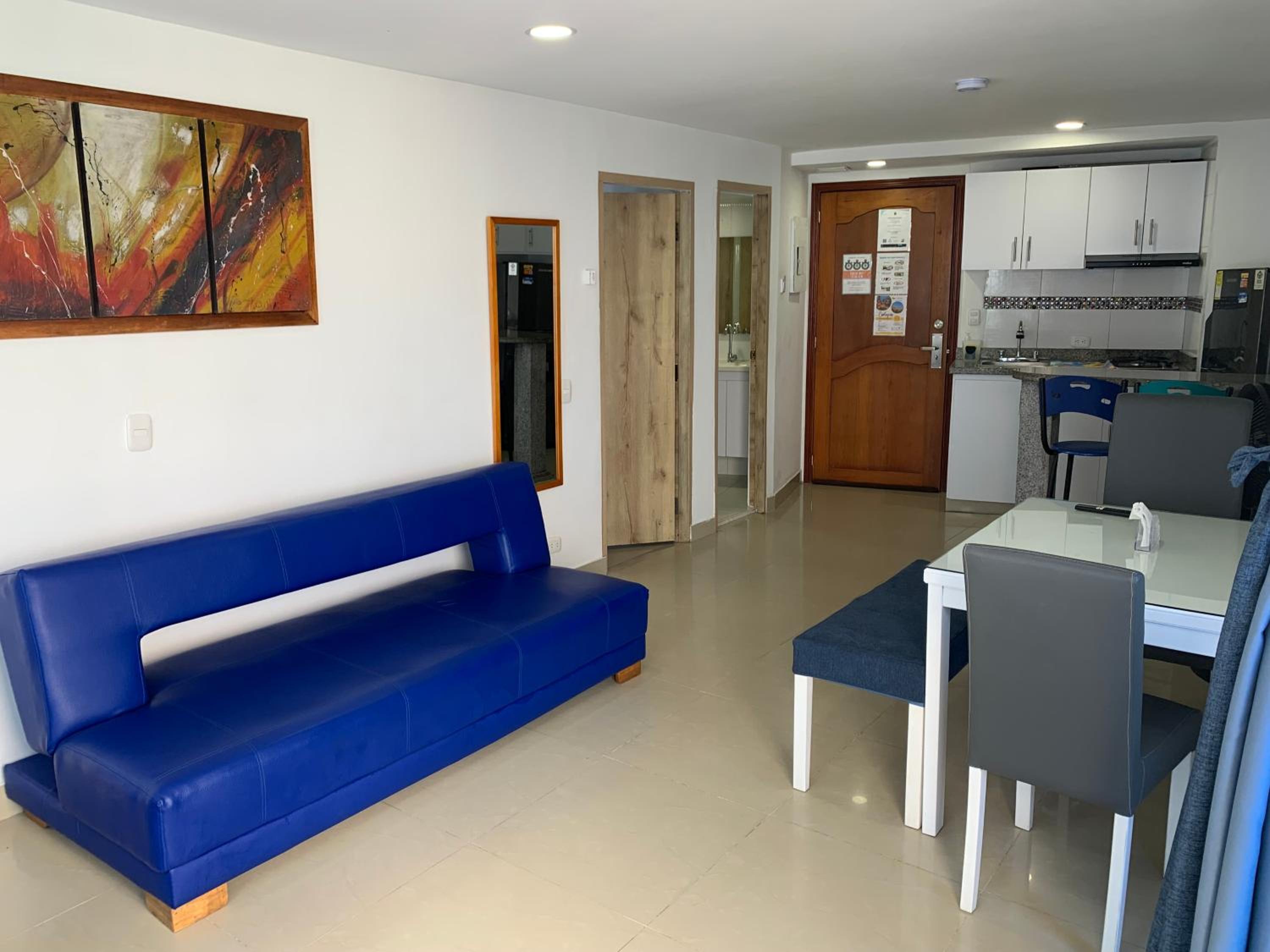 HERMOSO APARTAMENTO DE 1 ALCOBA 1717