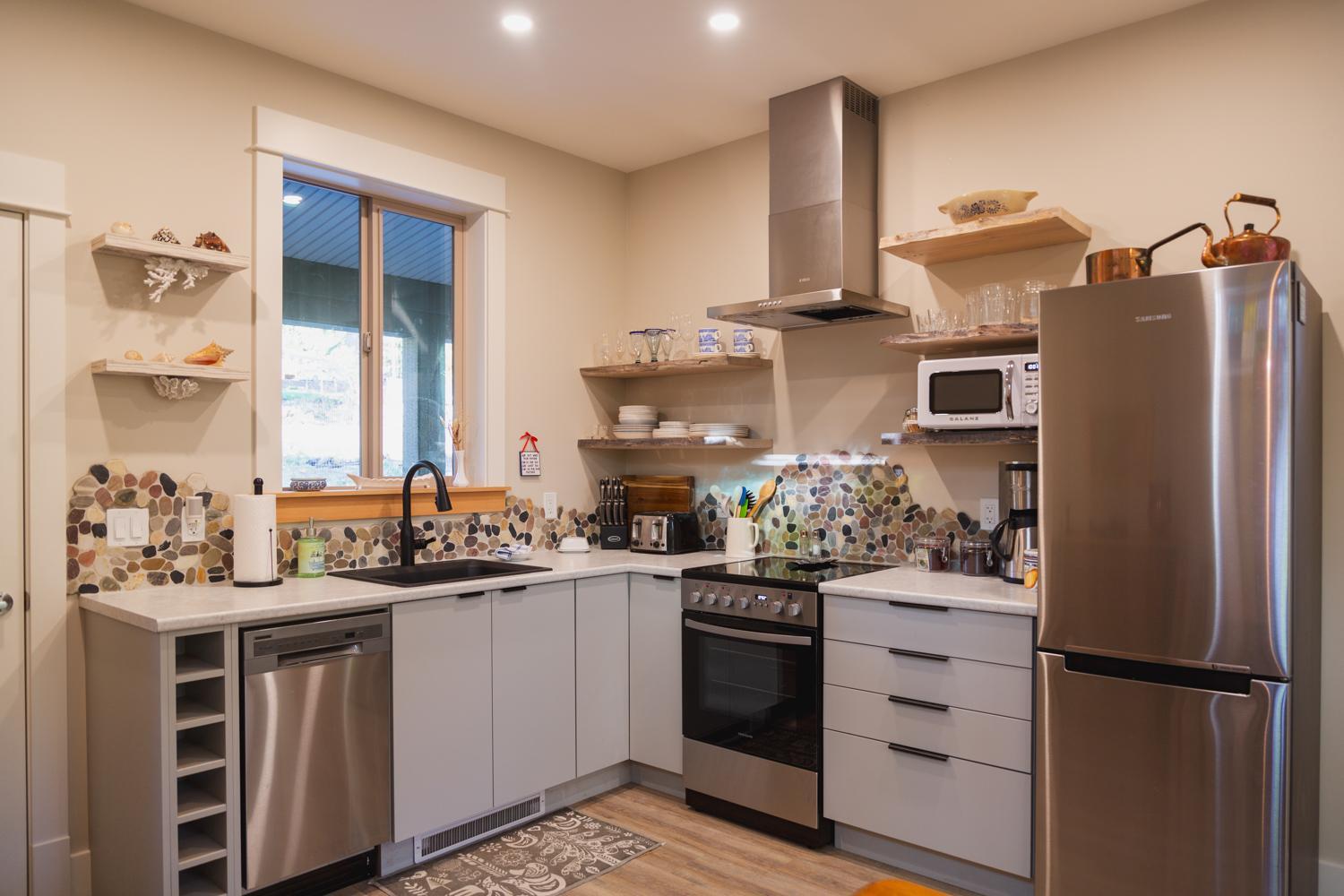 Cowichan Valley Guest Cottage