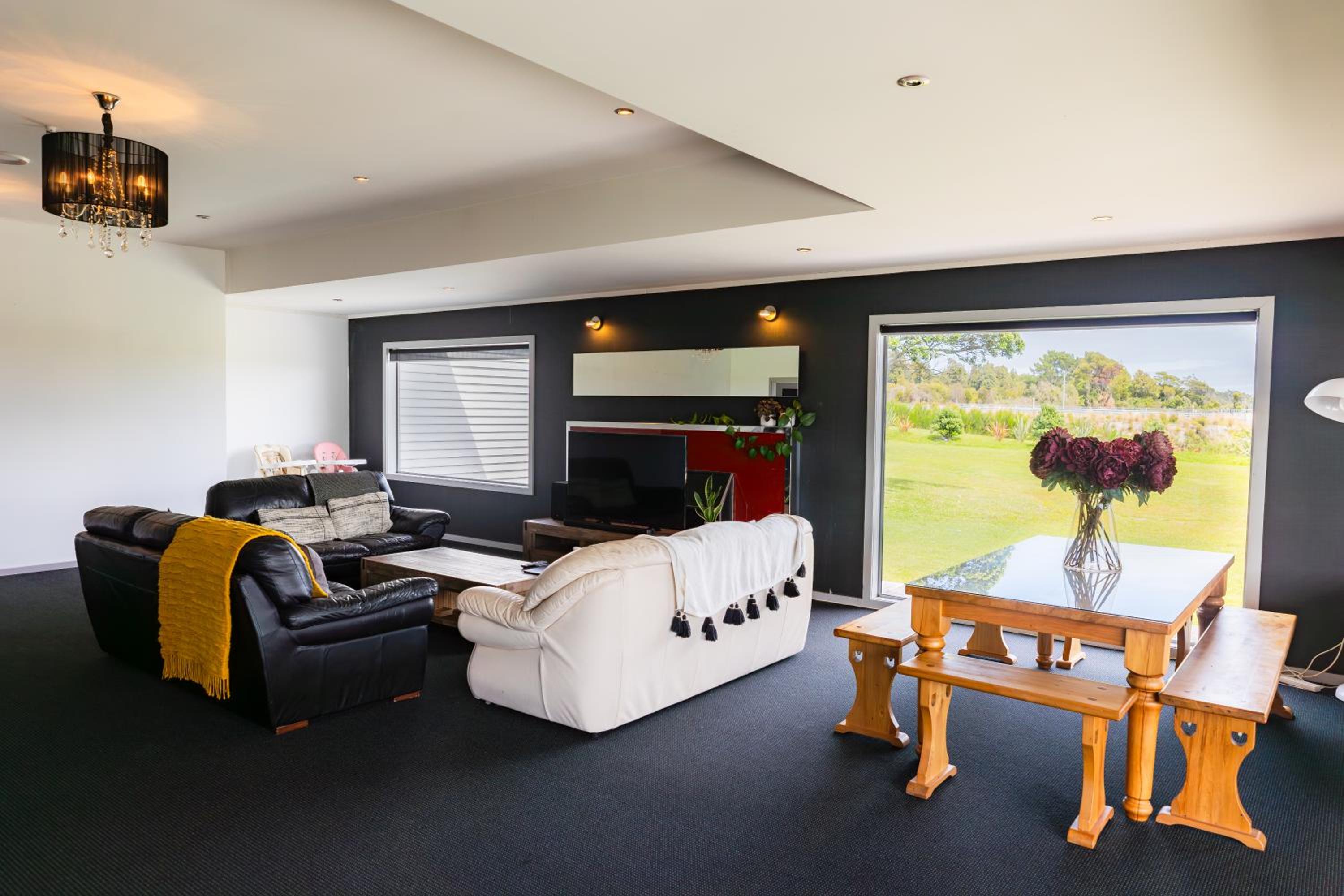 Riverstone House