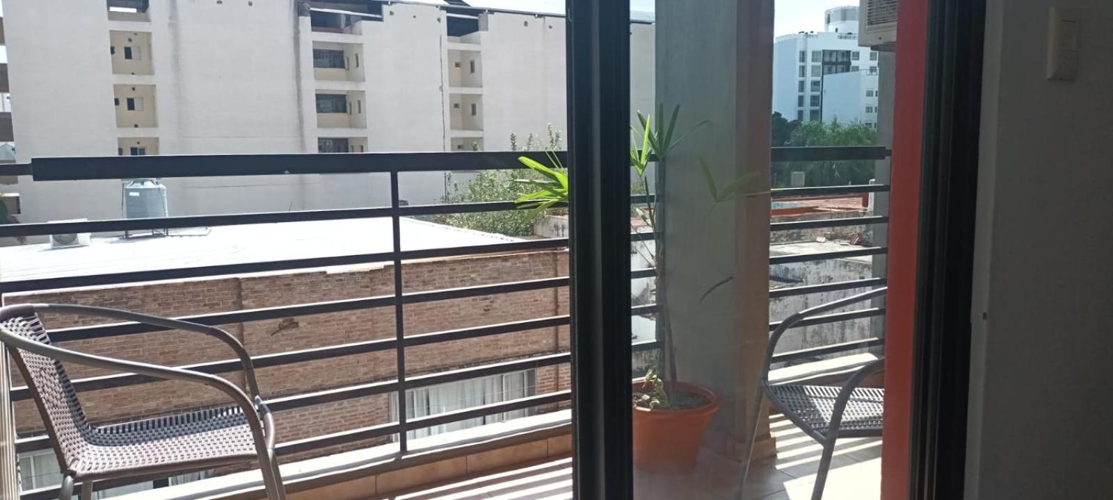 Monoambiente con balcón - Altos del Sur