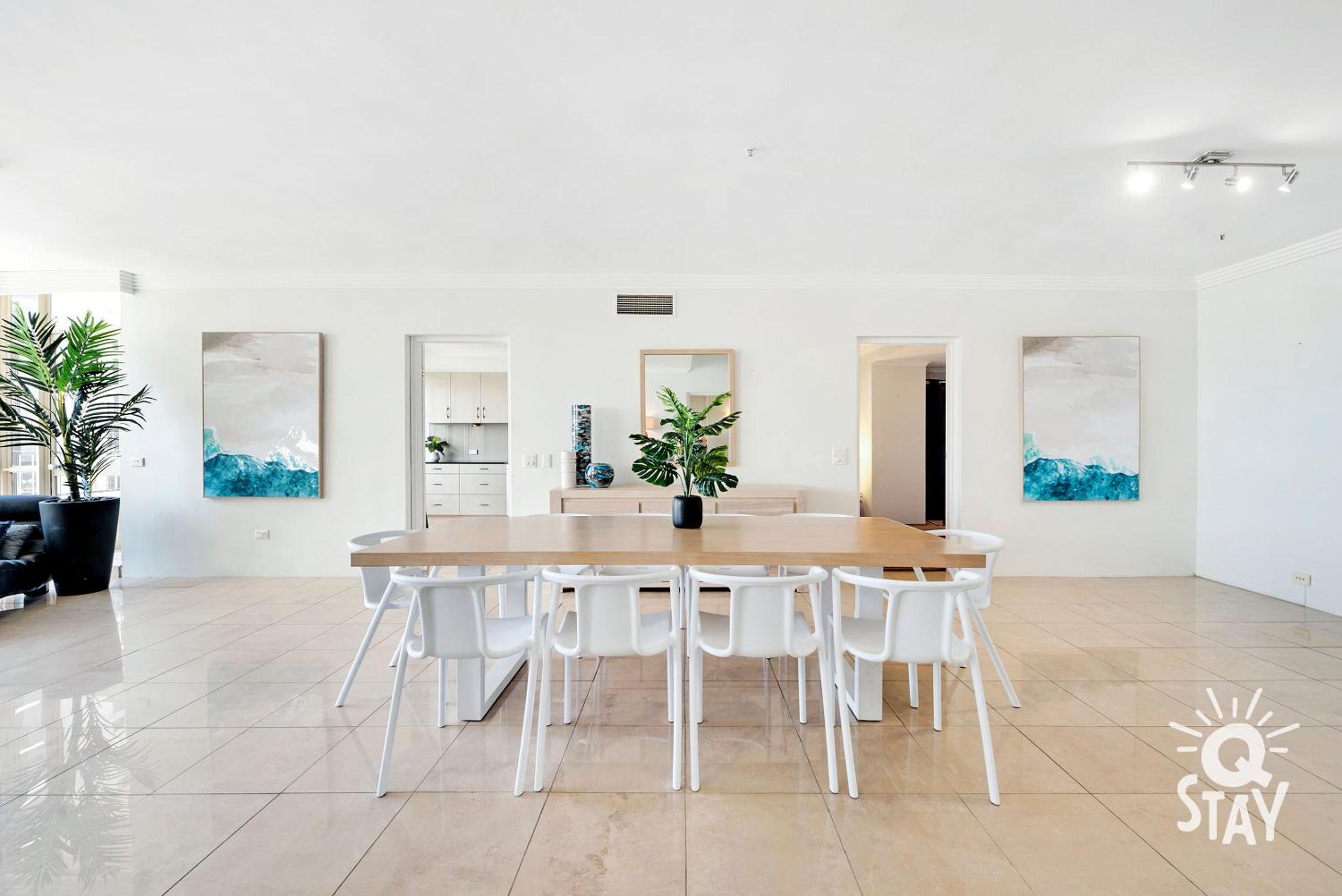3 Bedroom Penthouse with Private Pool - Q Stay