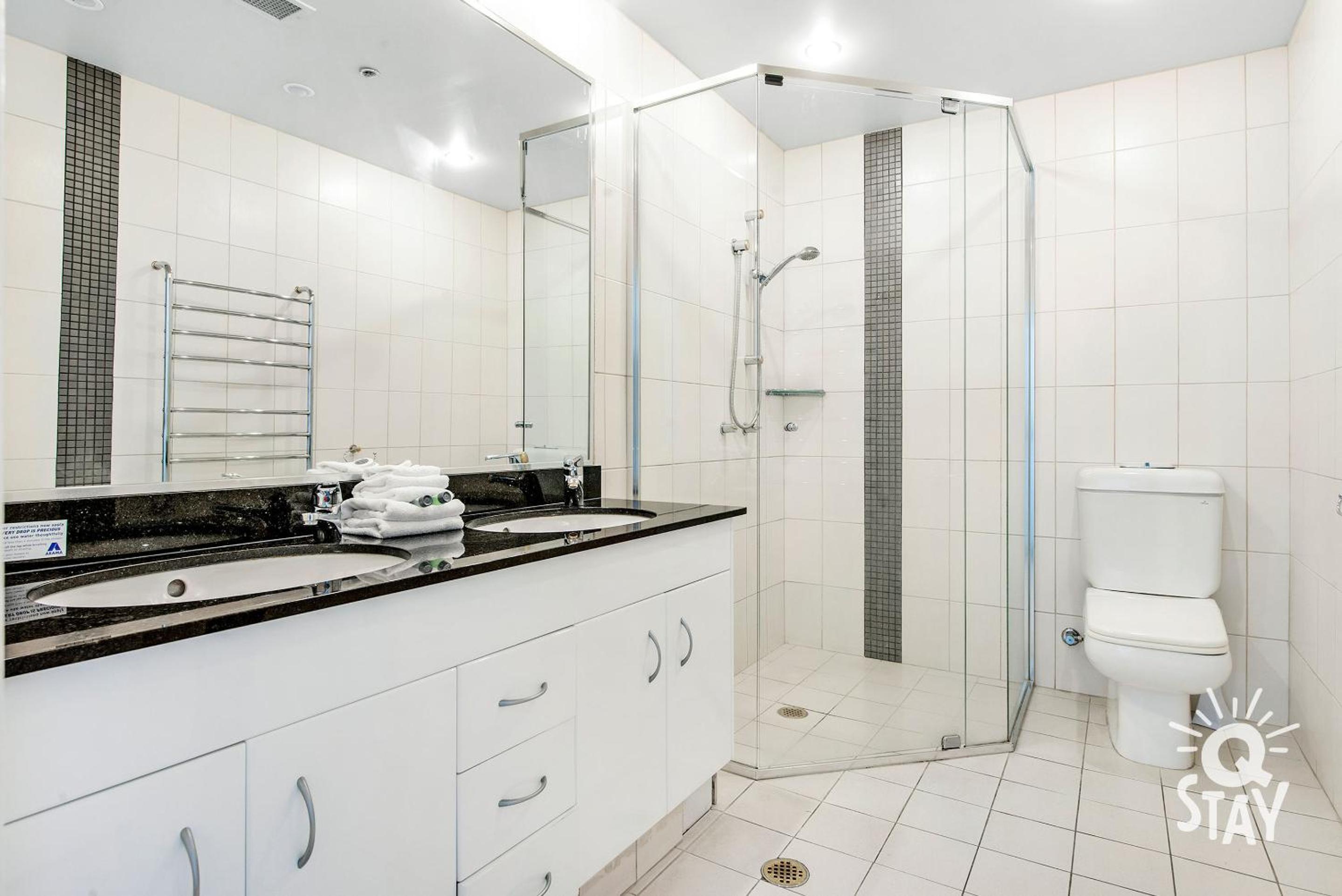3 Bedroom Penthouse with Private Pool - Q Stay