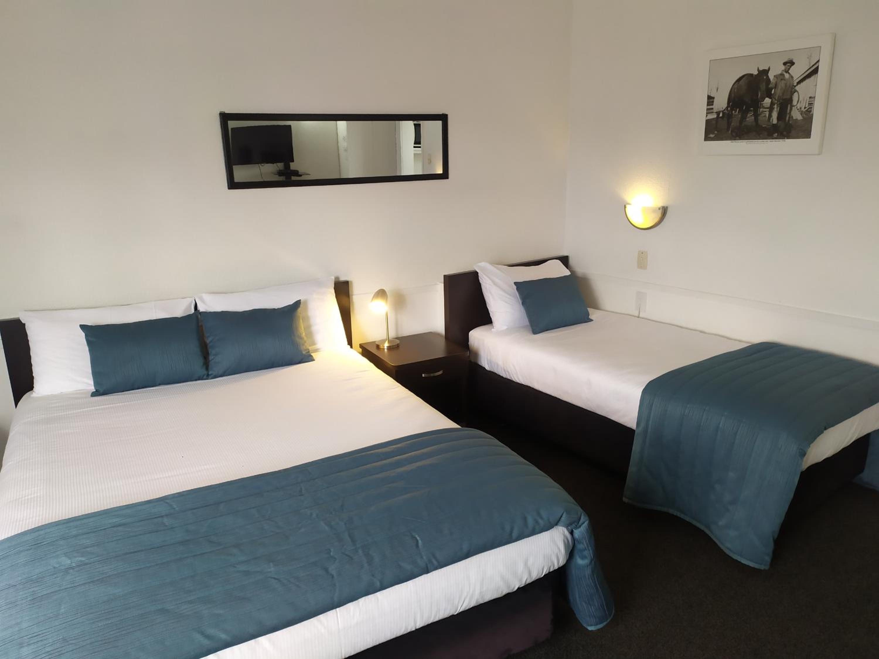 Alexander Motel