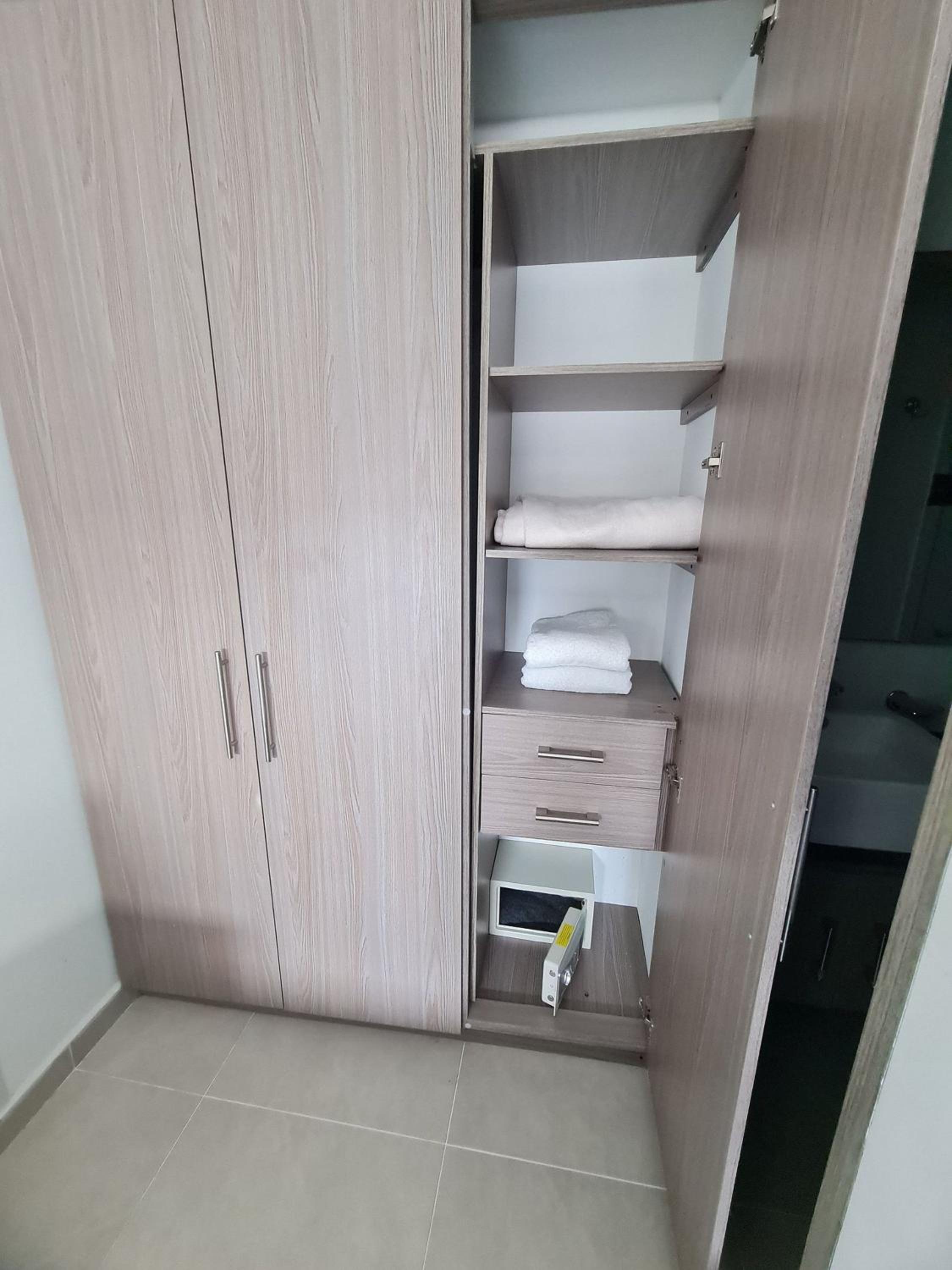 502 Moderno Aparta-Suite en Versalles Tipo Loft - Cali Tower Suites & Lofts