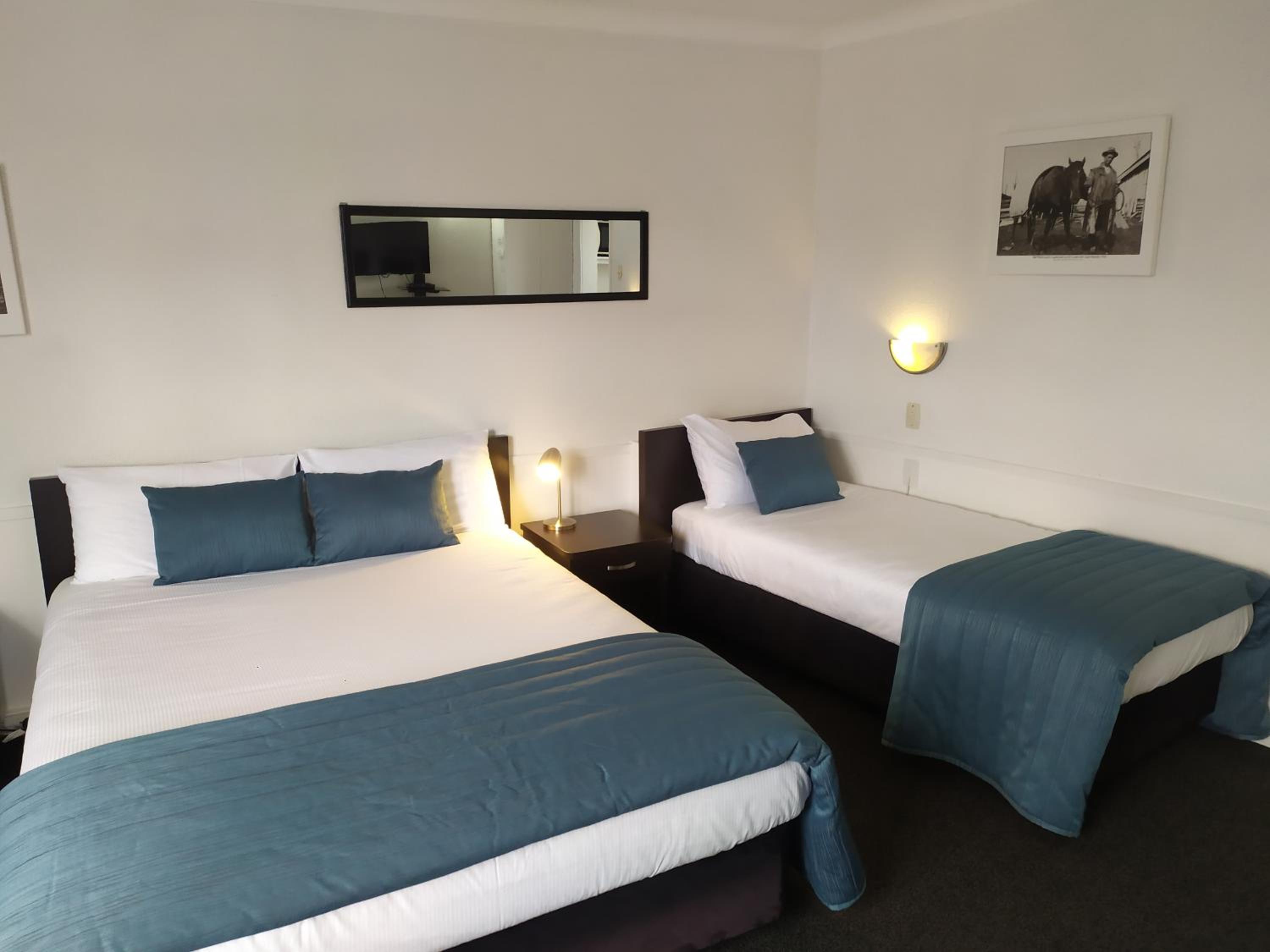 Alexander Motel