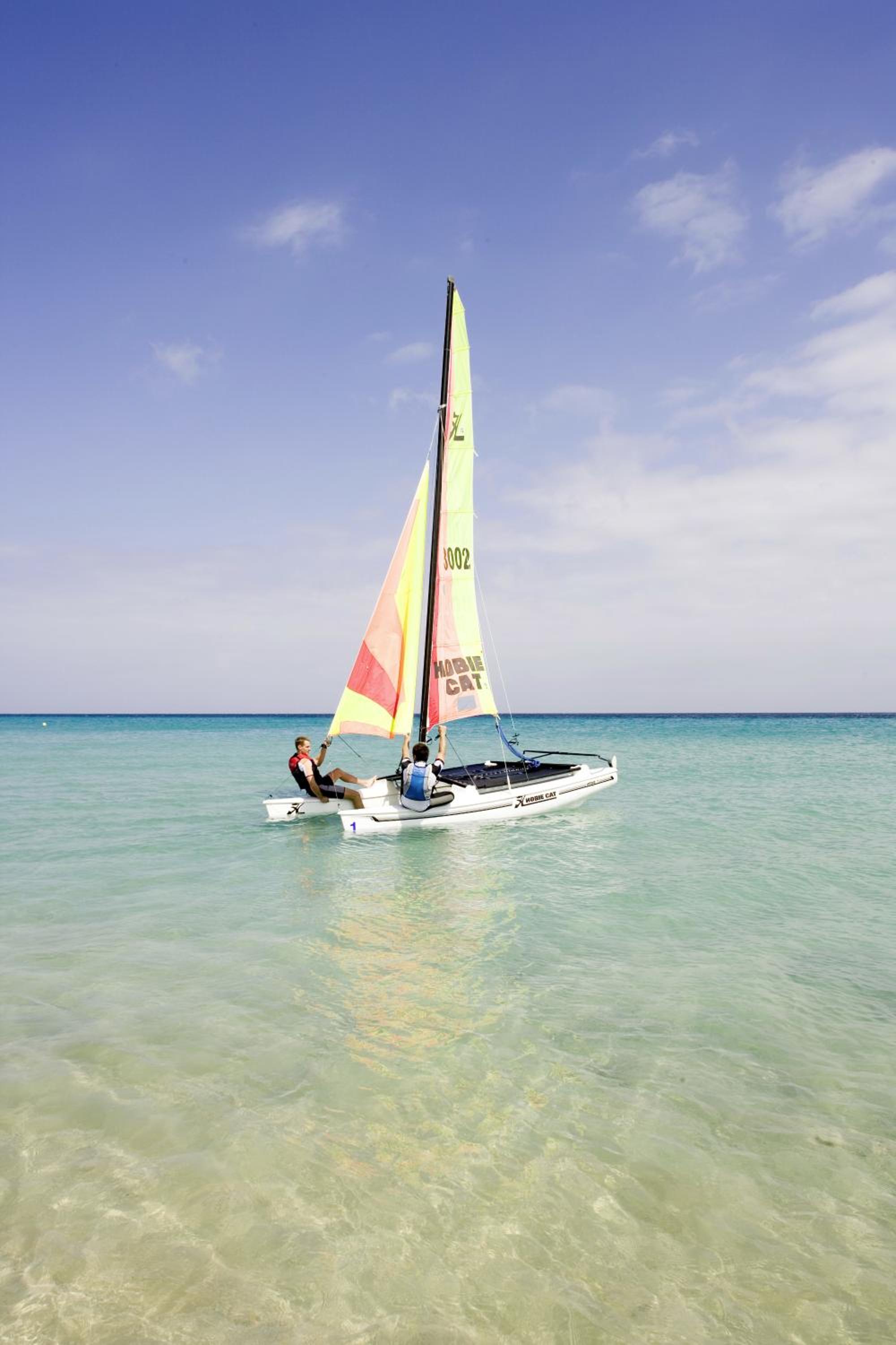 ROBINSON ESQUINZO PLAYA - All Inclusive