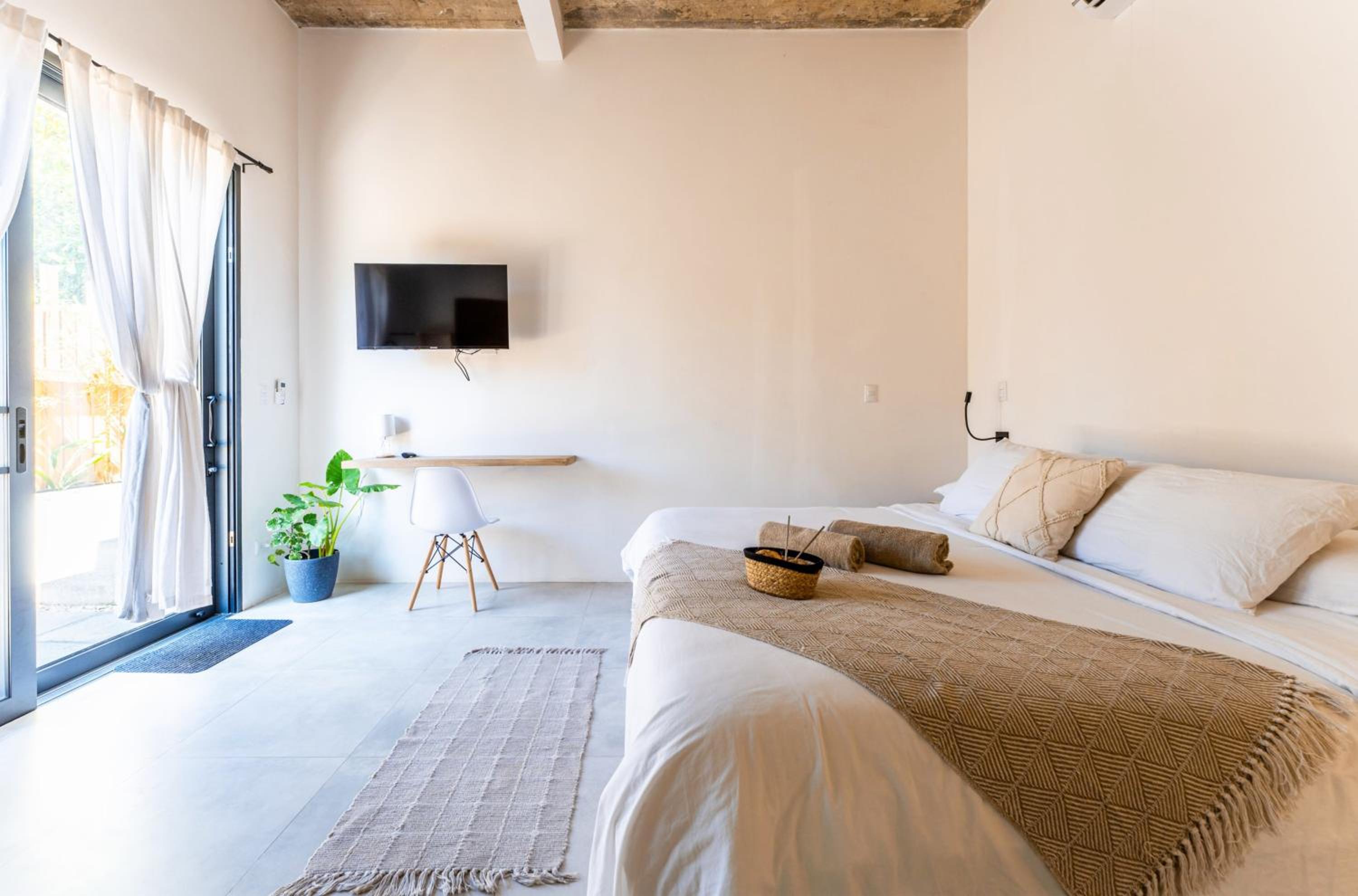 Alma Tropical - Luxury Villa Experience in Santa Teresa