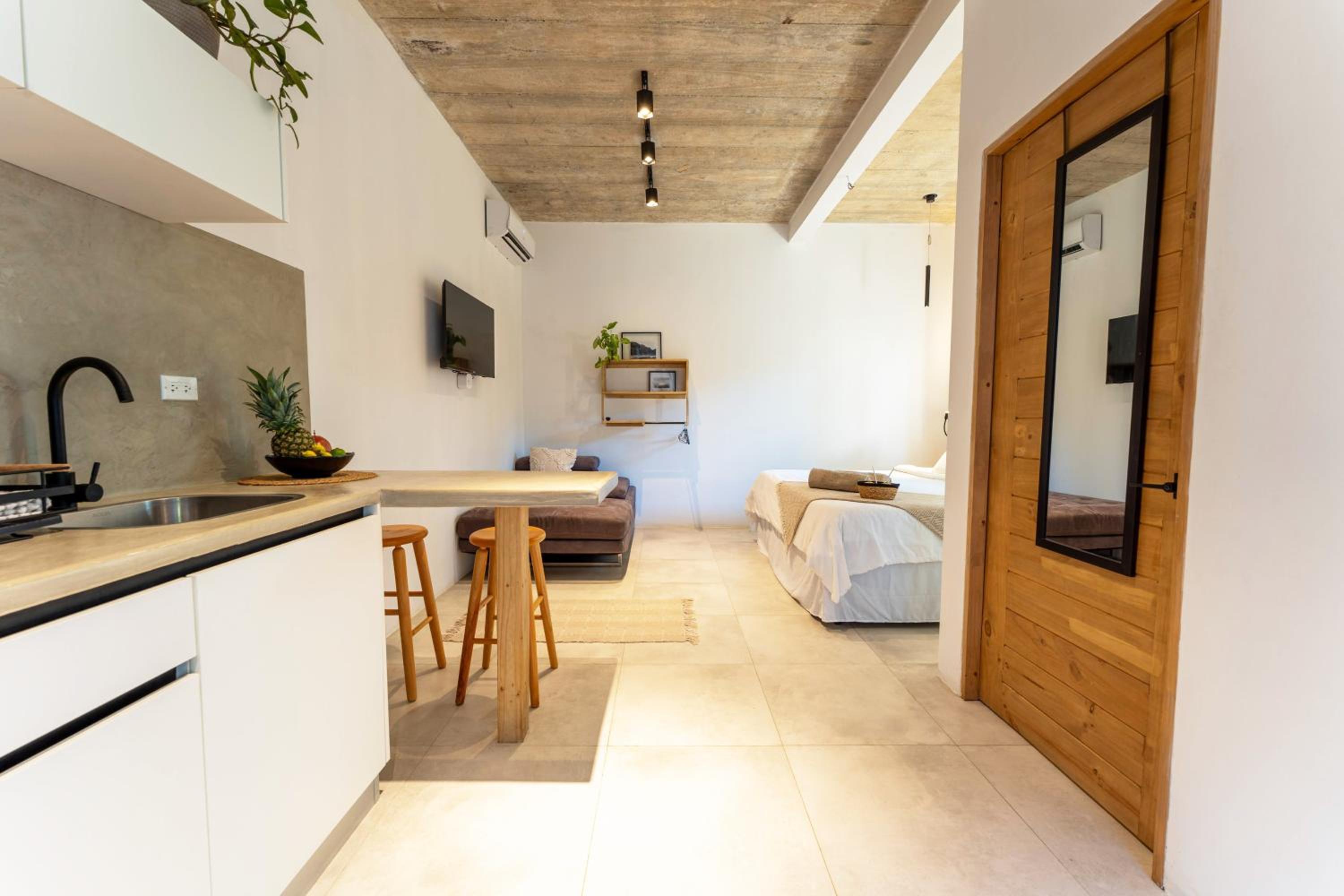 Alma Tropical - Luxury Villa Experience in Santa Teresa