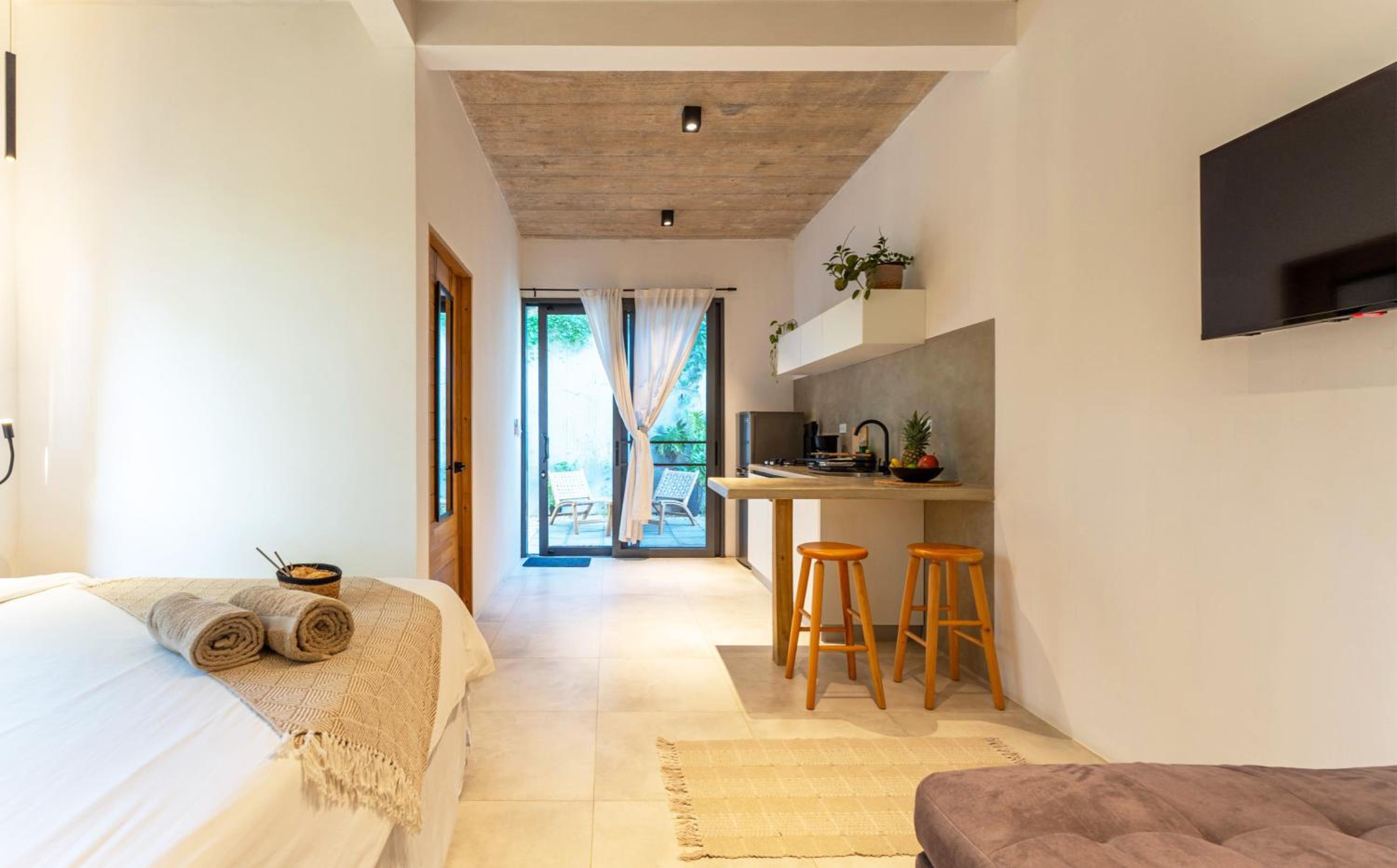 Alma Tropical - Luxury Villa Experience in Santa Teresa
