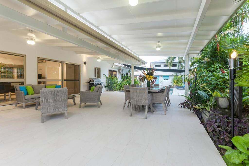 Paradise on Ruby - Port Douglas