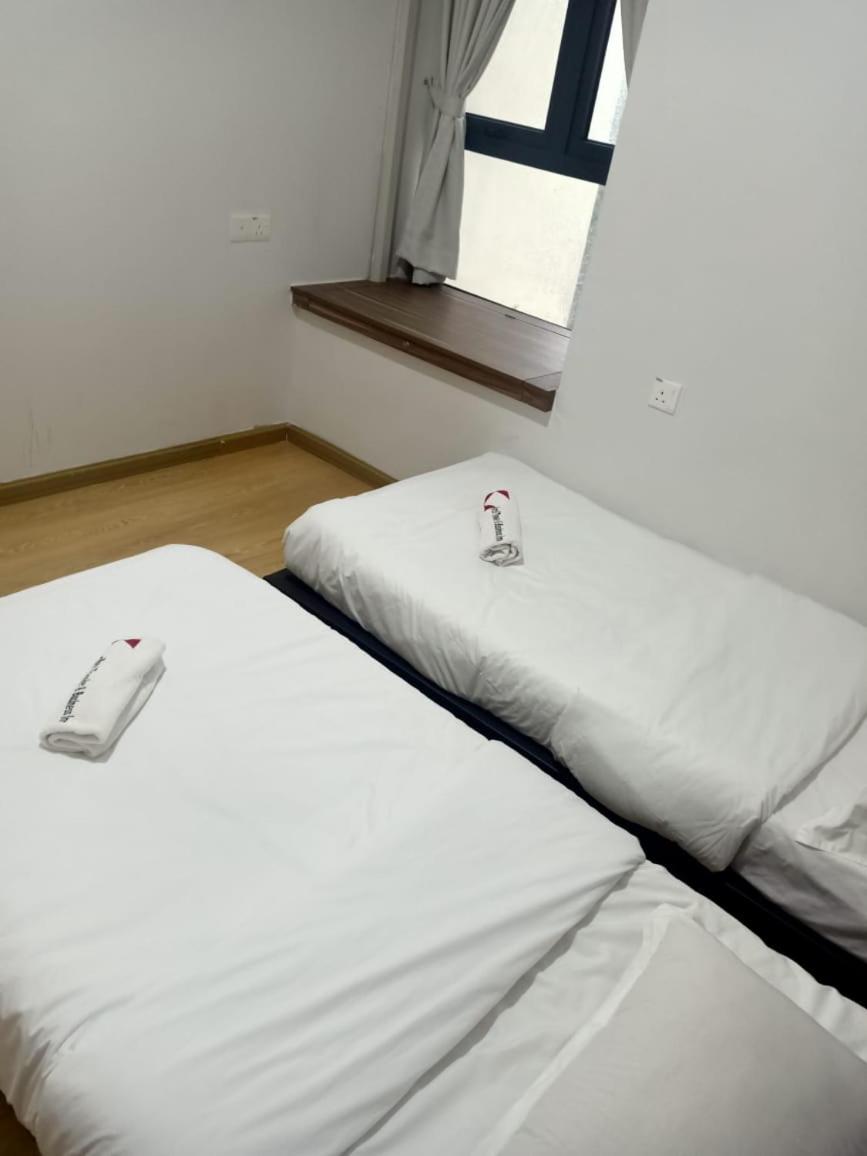 Cityview 2BR Country Garden Danga Bay - Natol