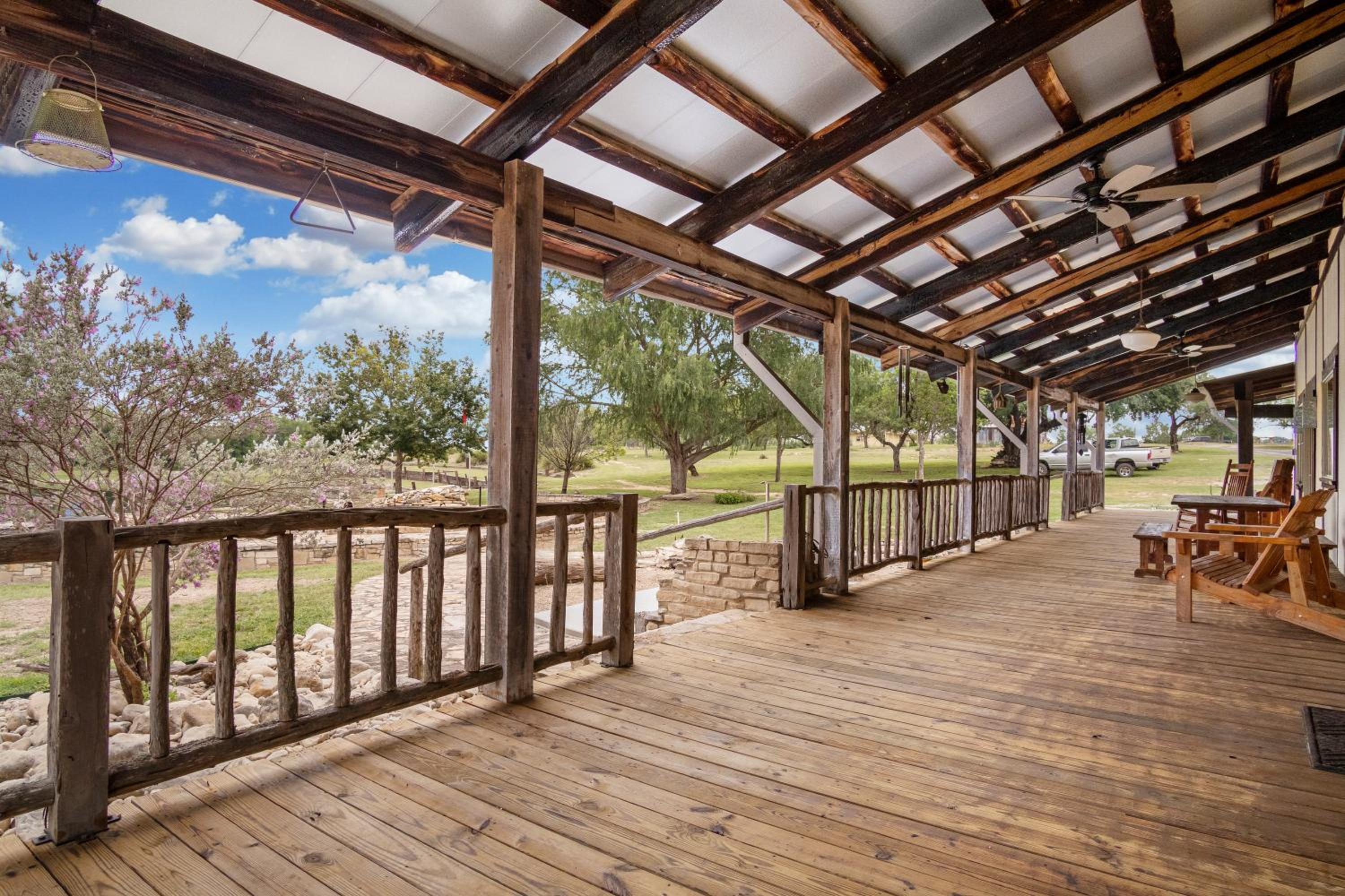 Lantana Lodge view 4
