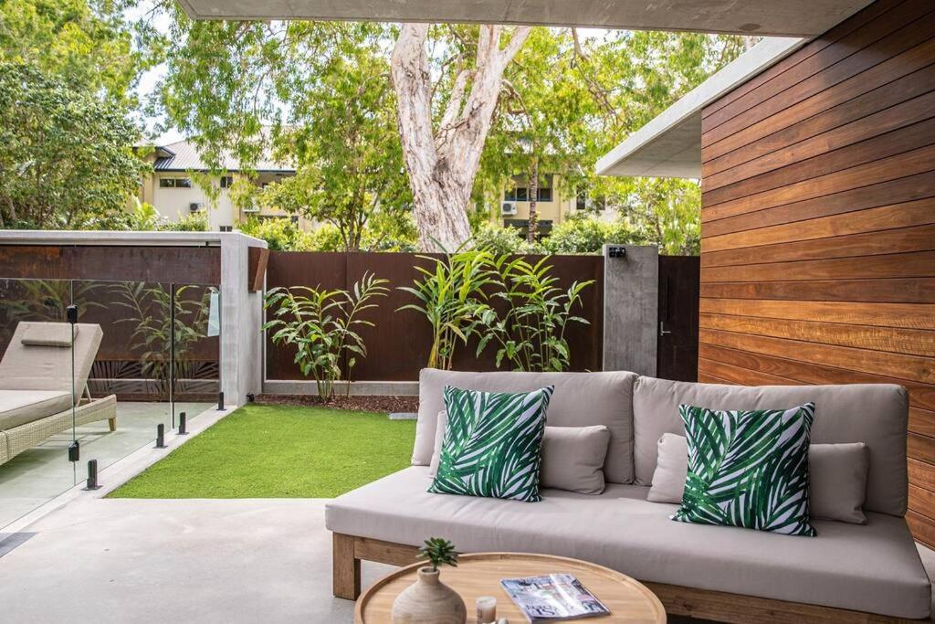 Azure Port Douglas - Luxurious & Modern