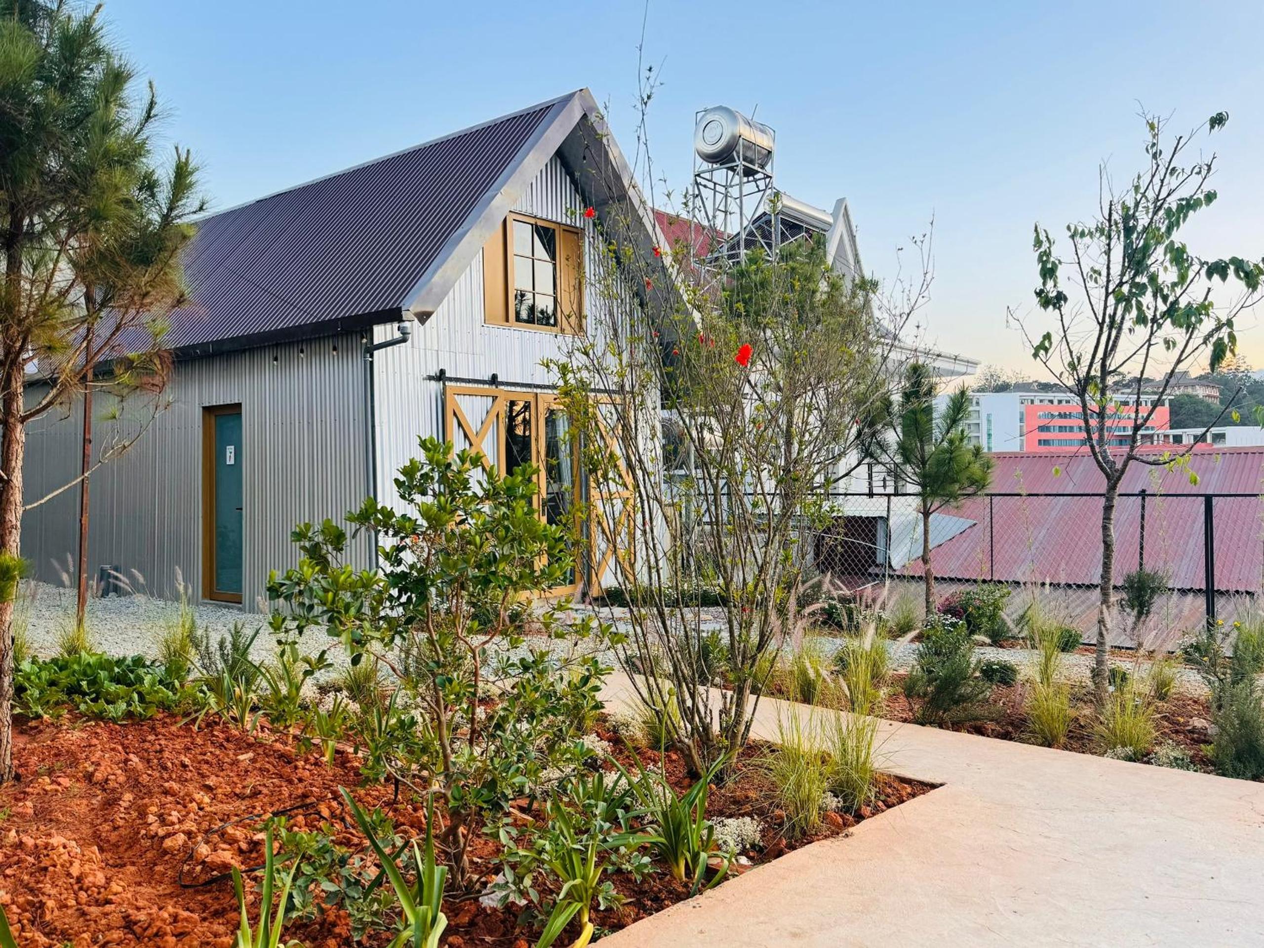 Pampas House