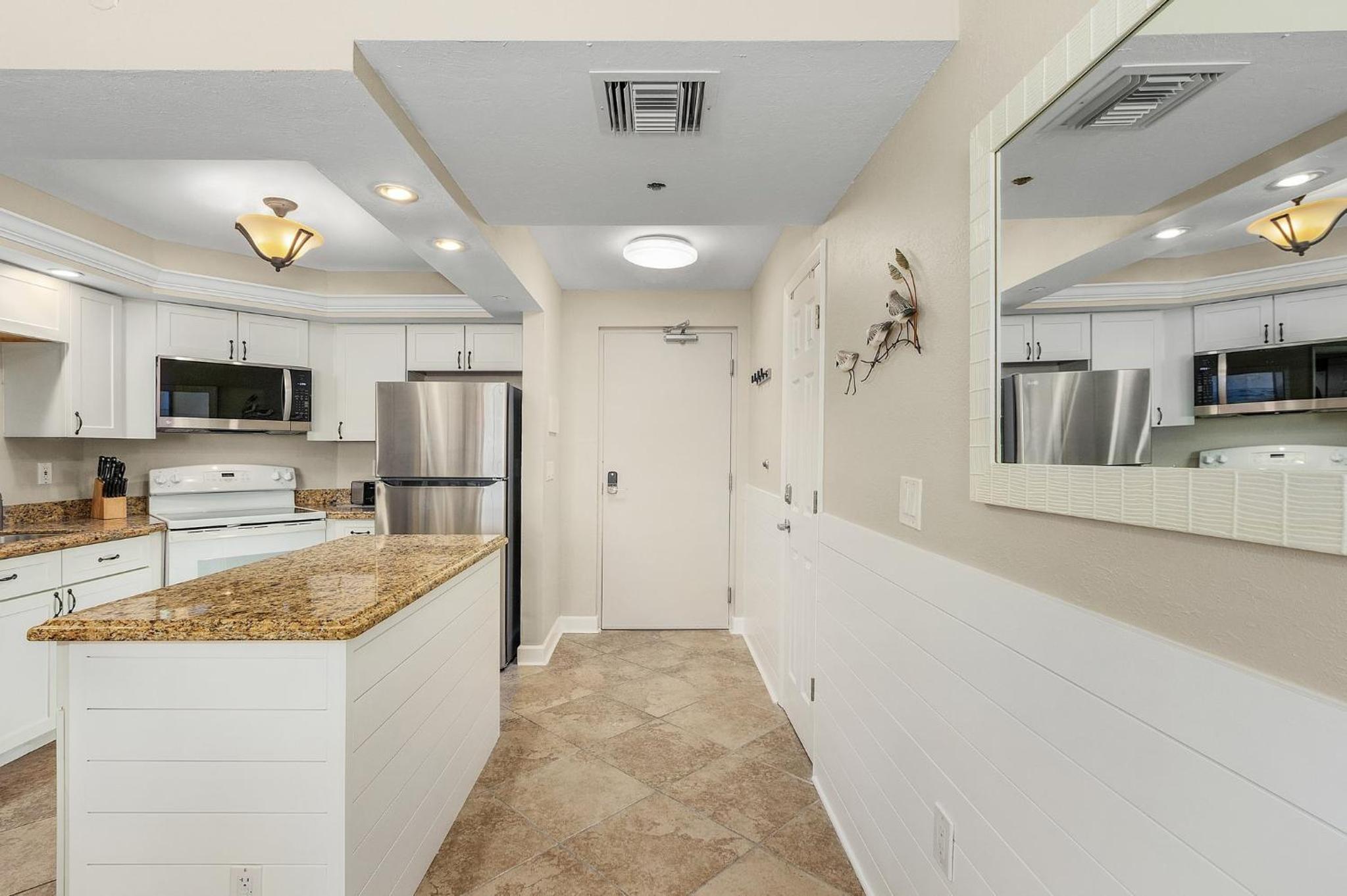 -Fantastic Gulf Front Condo North of the Pier- condo view 2