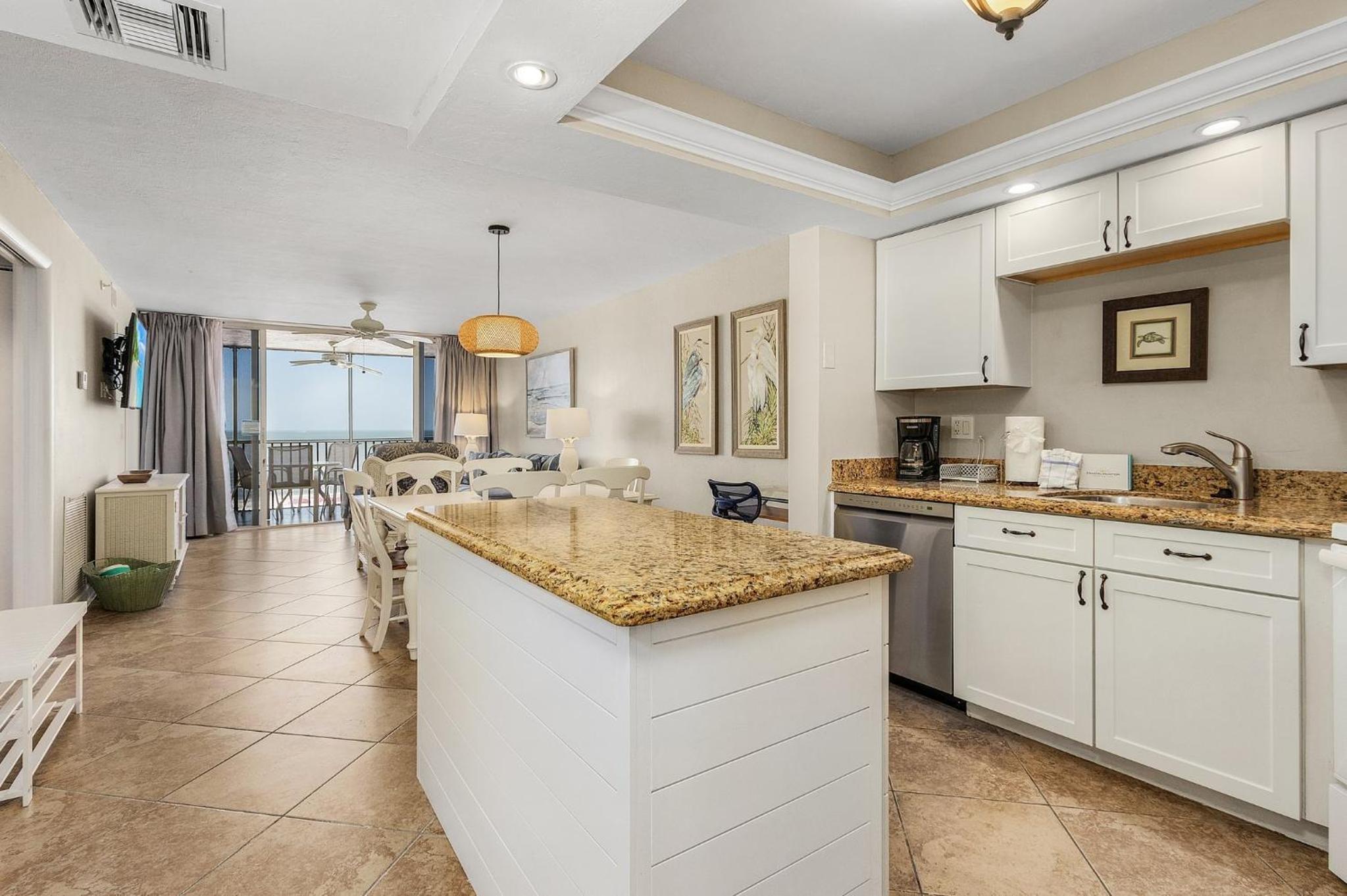 -Fantastic Gulf Front Condo North of the Pier- condo view 4