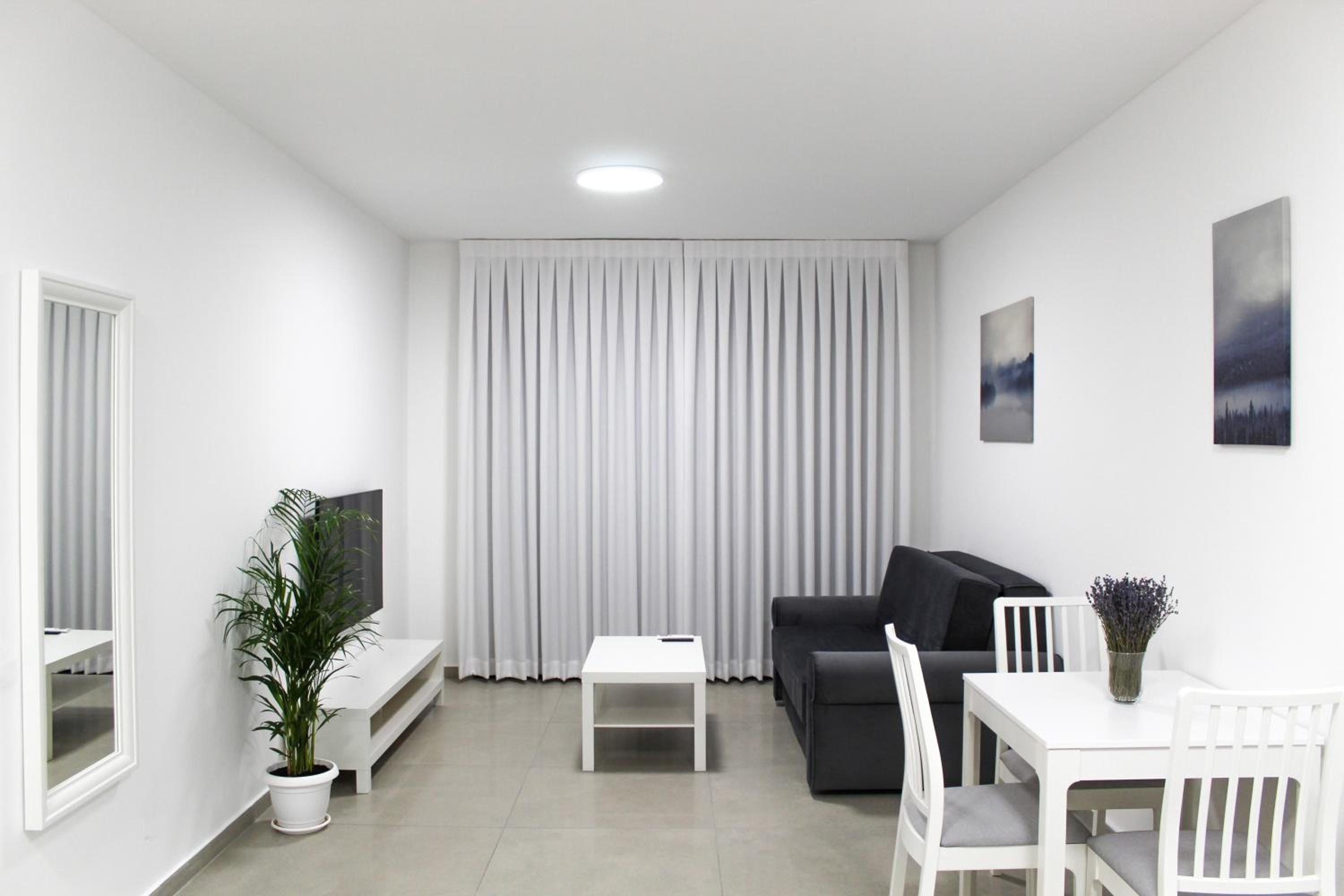 Luxury Suite Apartment #60 By Hashdera Eilat view 5