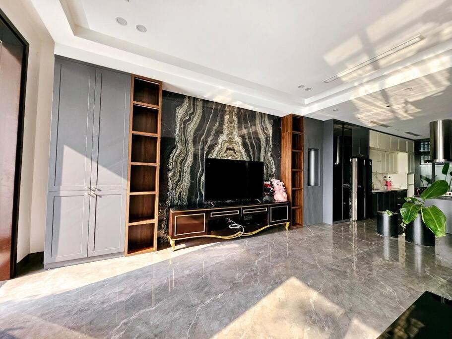 Le Luxe Home - Vinhomes Marina tại Lê Chân view 4