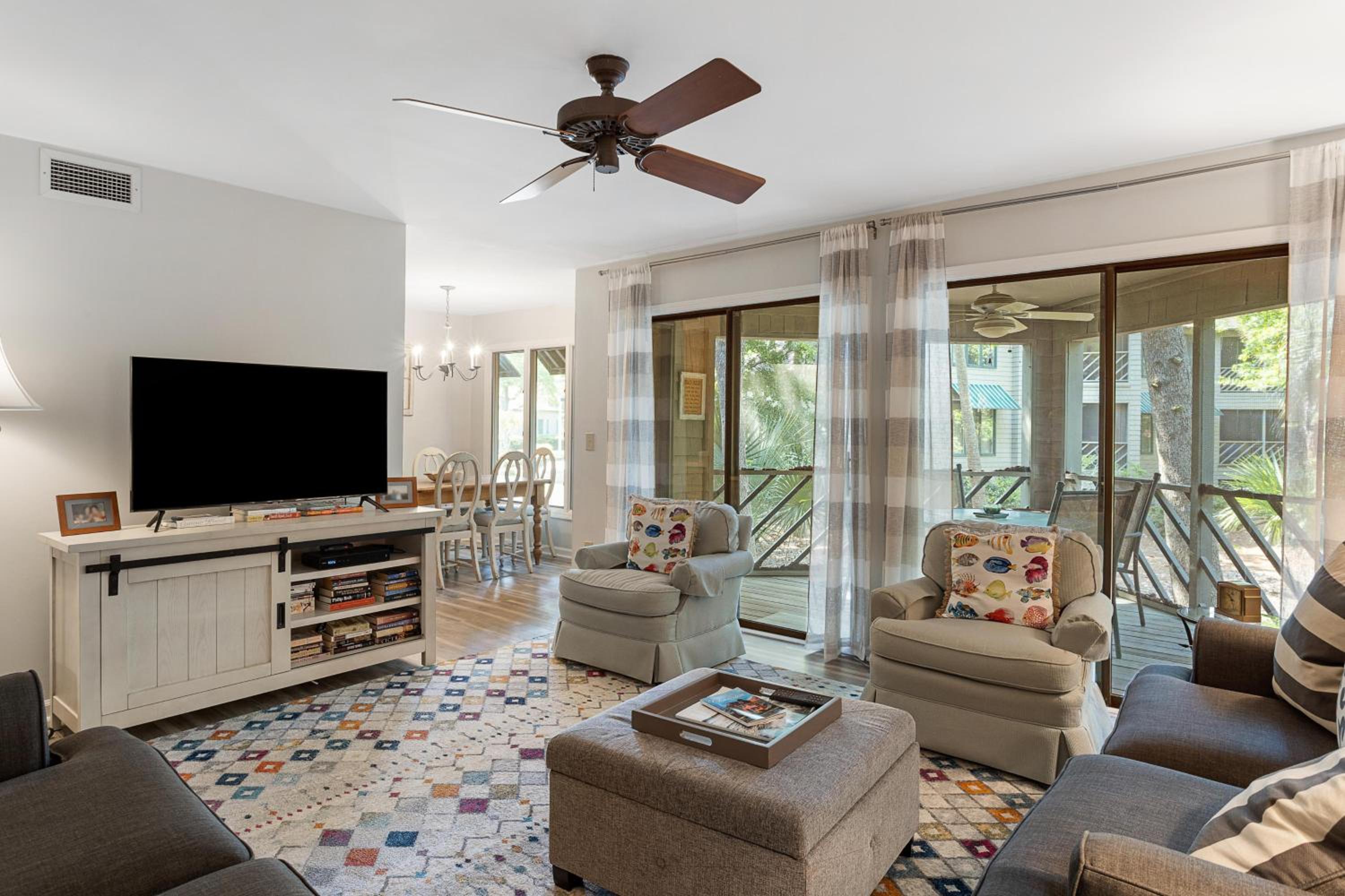 4741 Tennis Club Villa Wooded View view 3