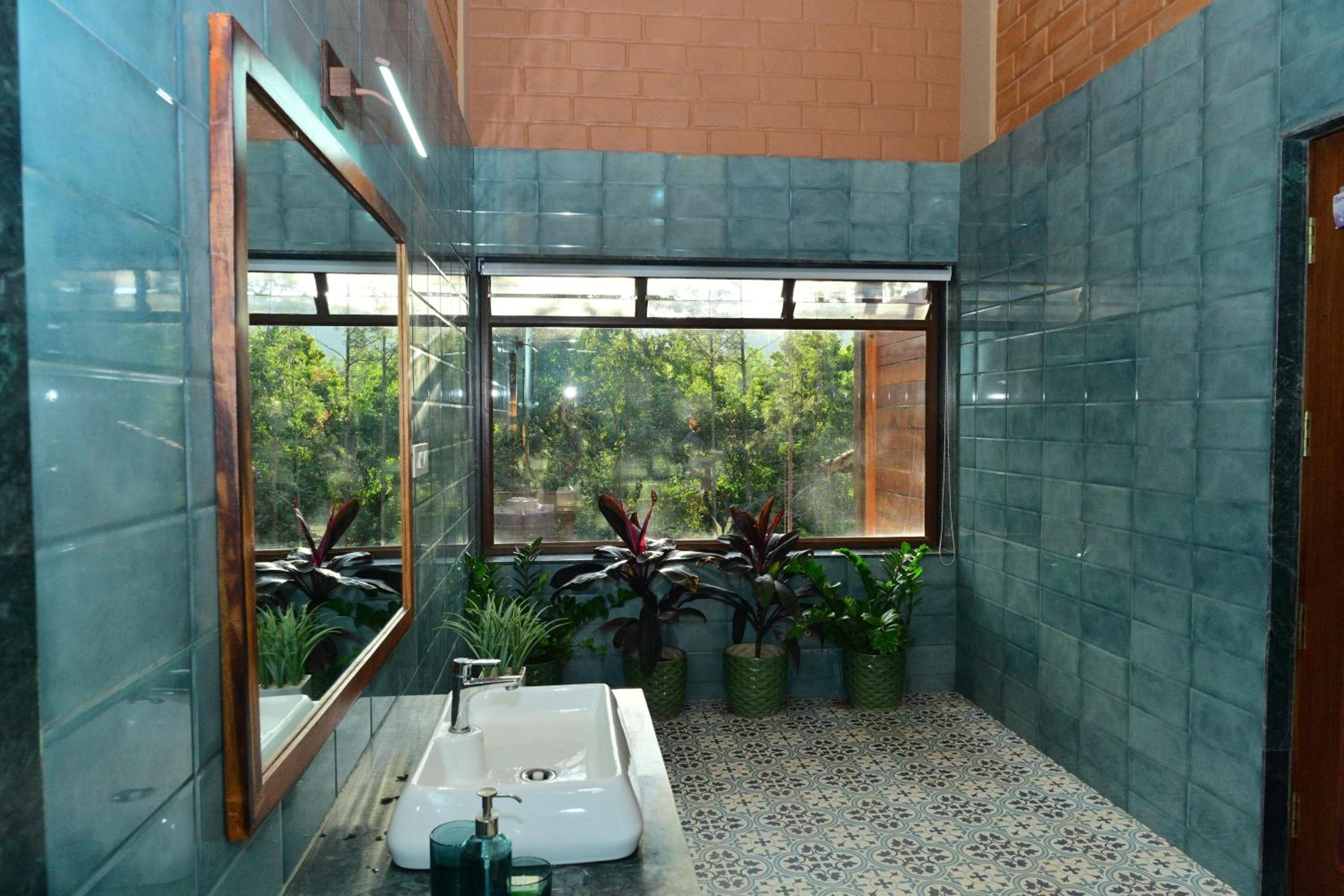 Sereno Pool Villa Chikmagalur