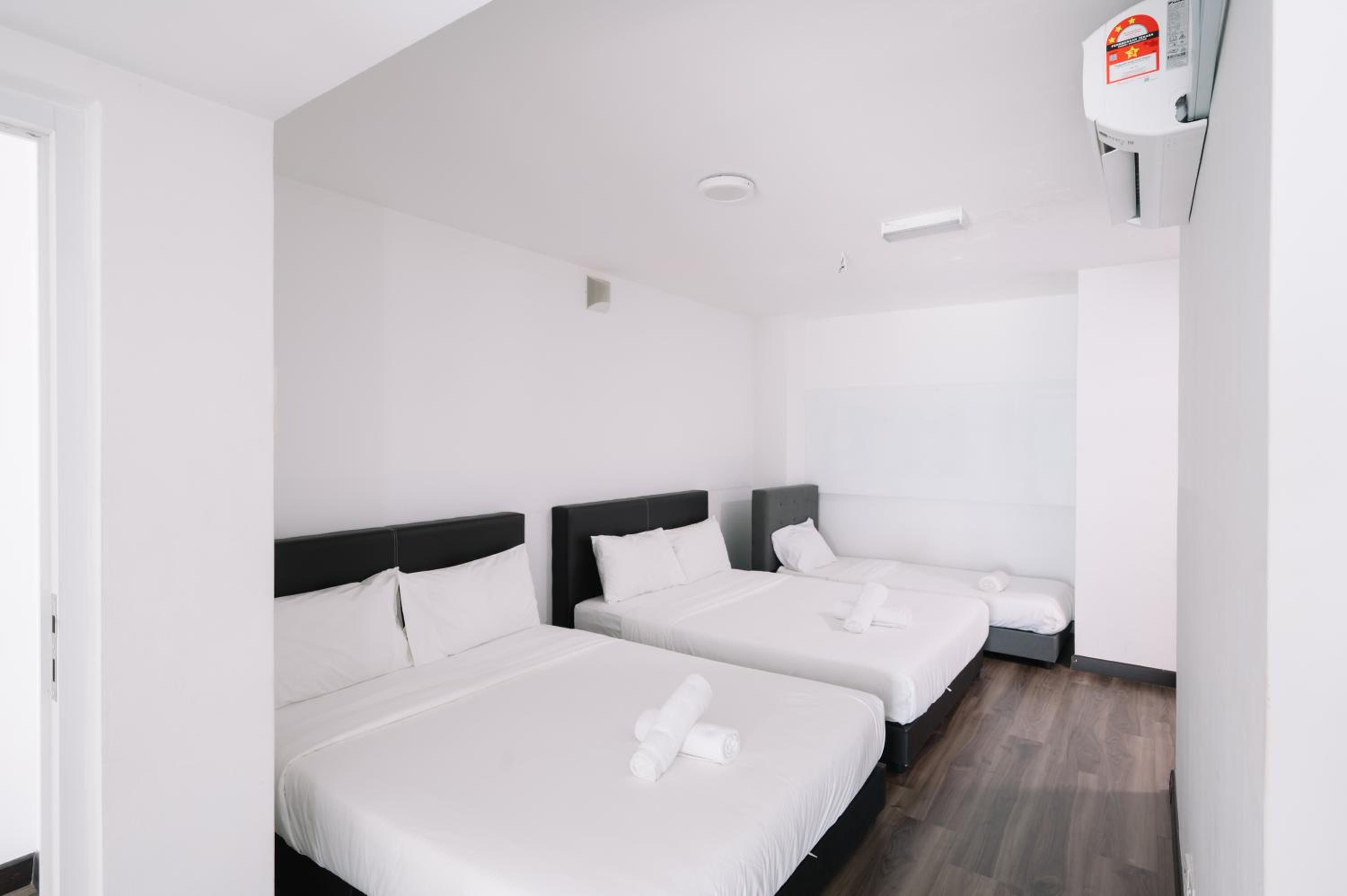 Photo 64