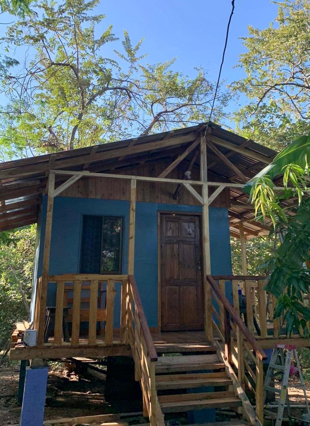 Nieves surf hostel and camping.