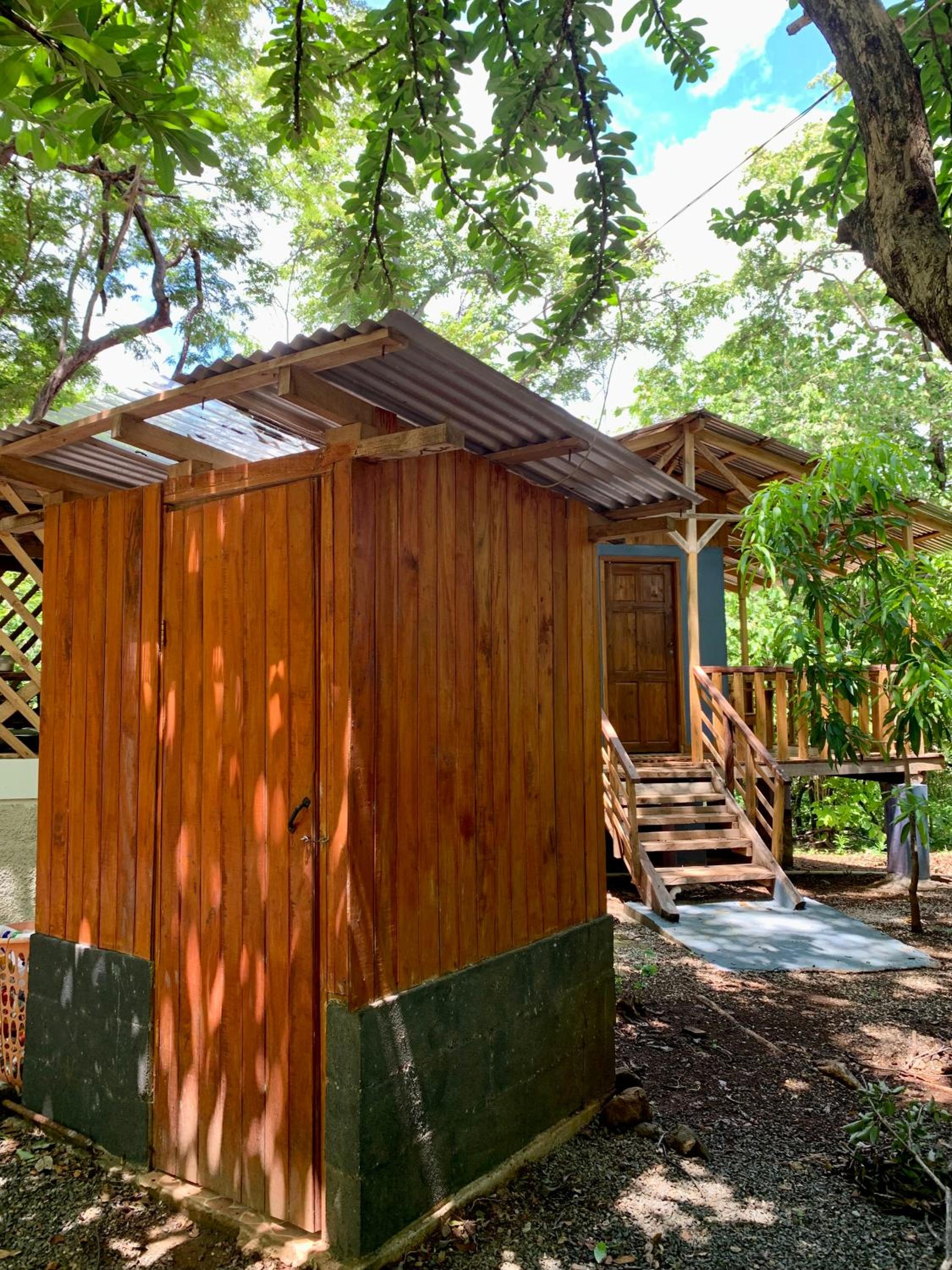 Nieves surf hostel and camping.