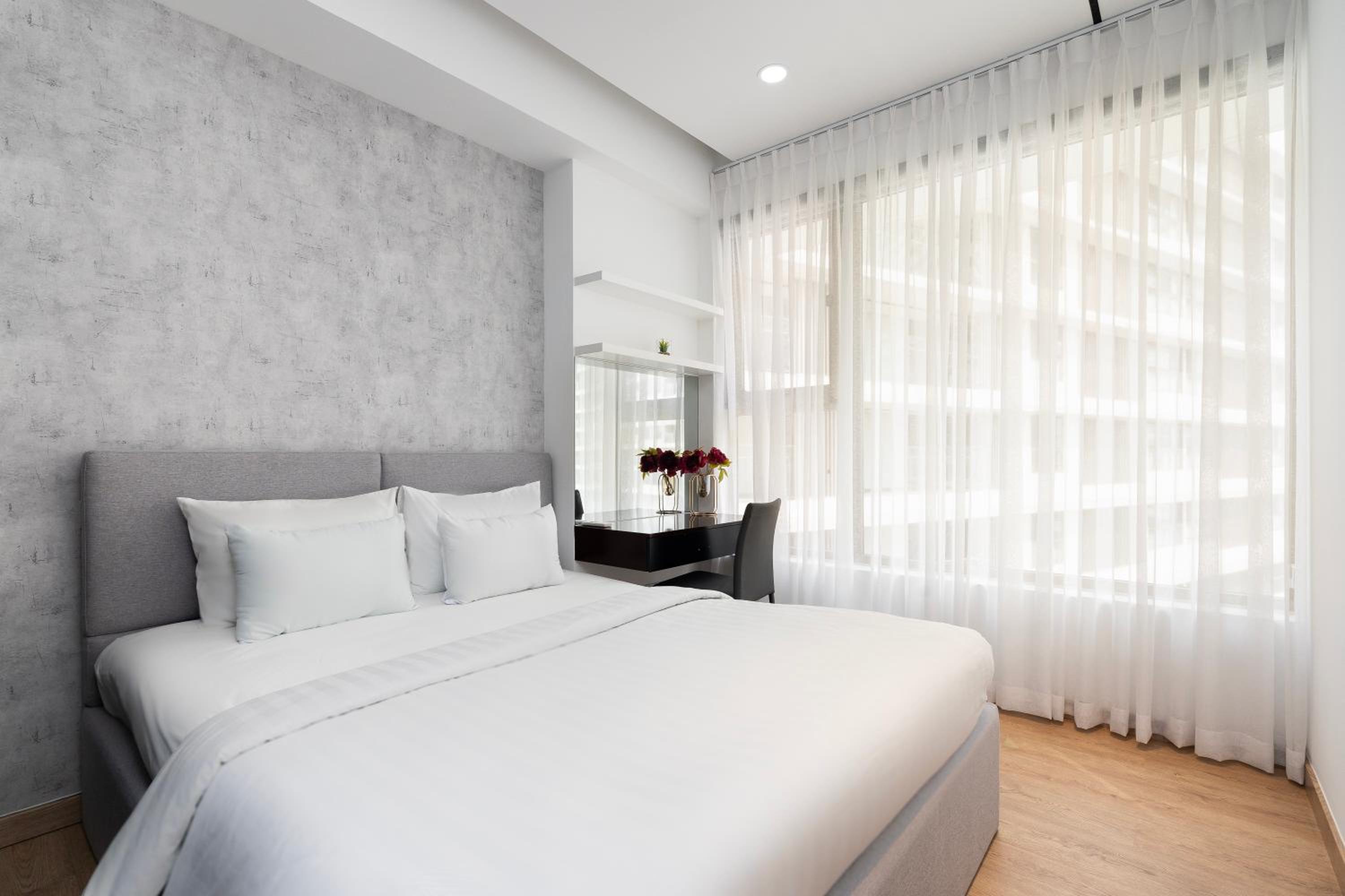 Convinia Luxury The Peak Midtown