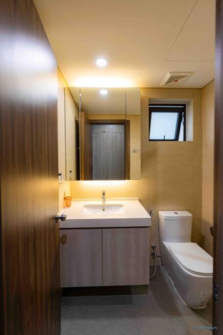 HaDo Apartment Iris 4, 10 mins away from District 1