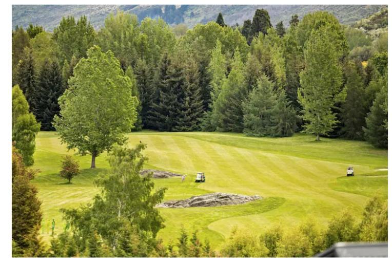 Spectacular Arrowtown - New 3b3b - Mountain Views view 2